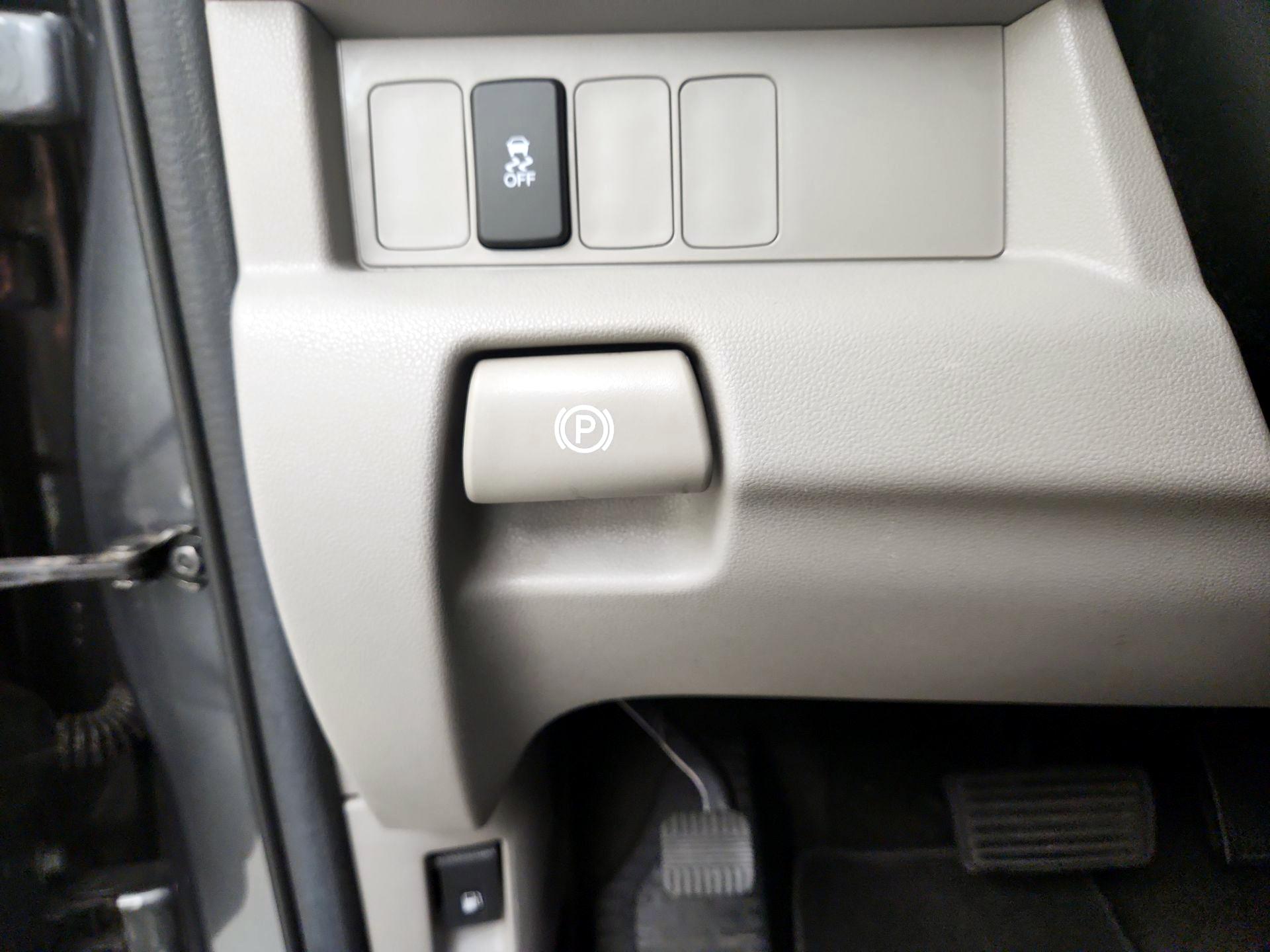 Thumbnail: 2013 Honda Pilot - 13