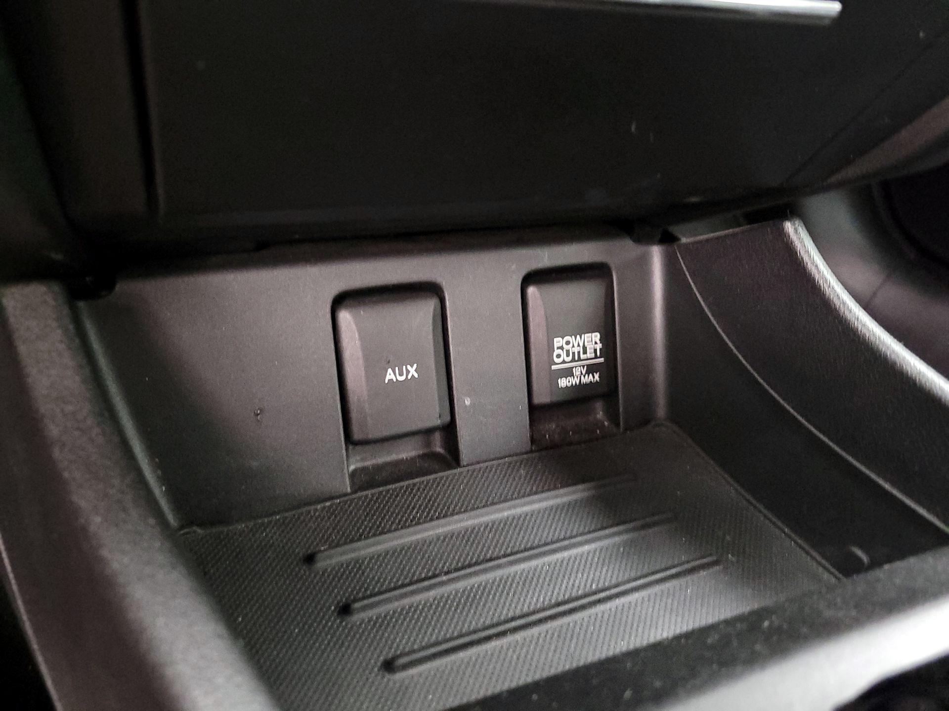 Thumbnail: 2014 Honda Civic - 18