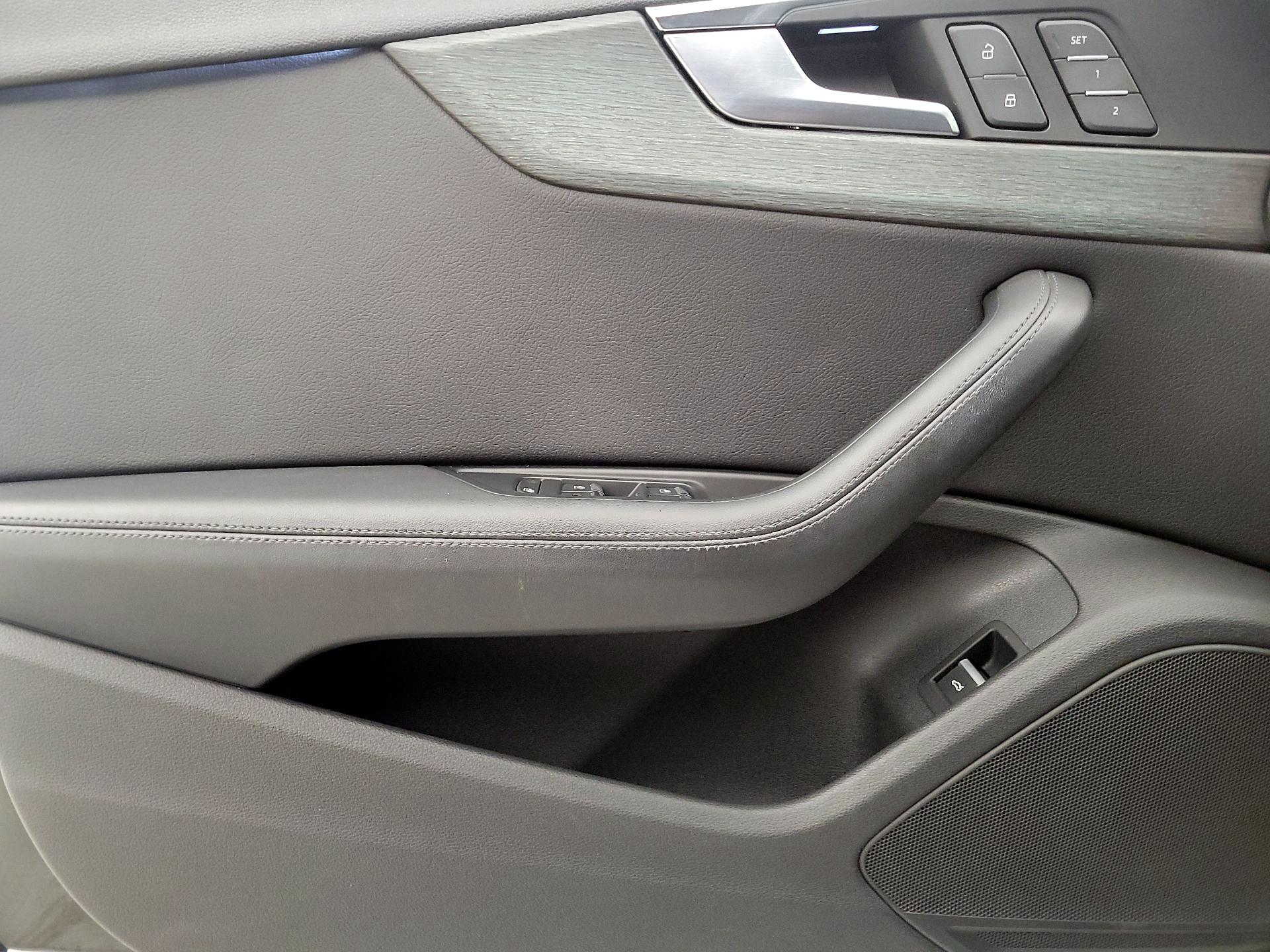 Thumbnail: 2019 Audi A4 - 12