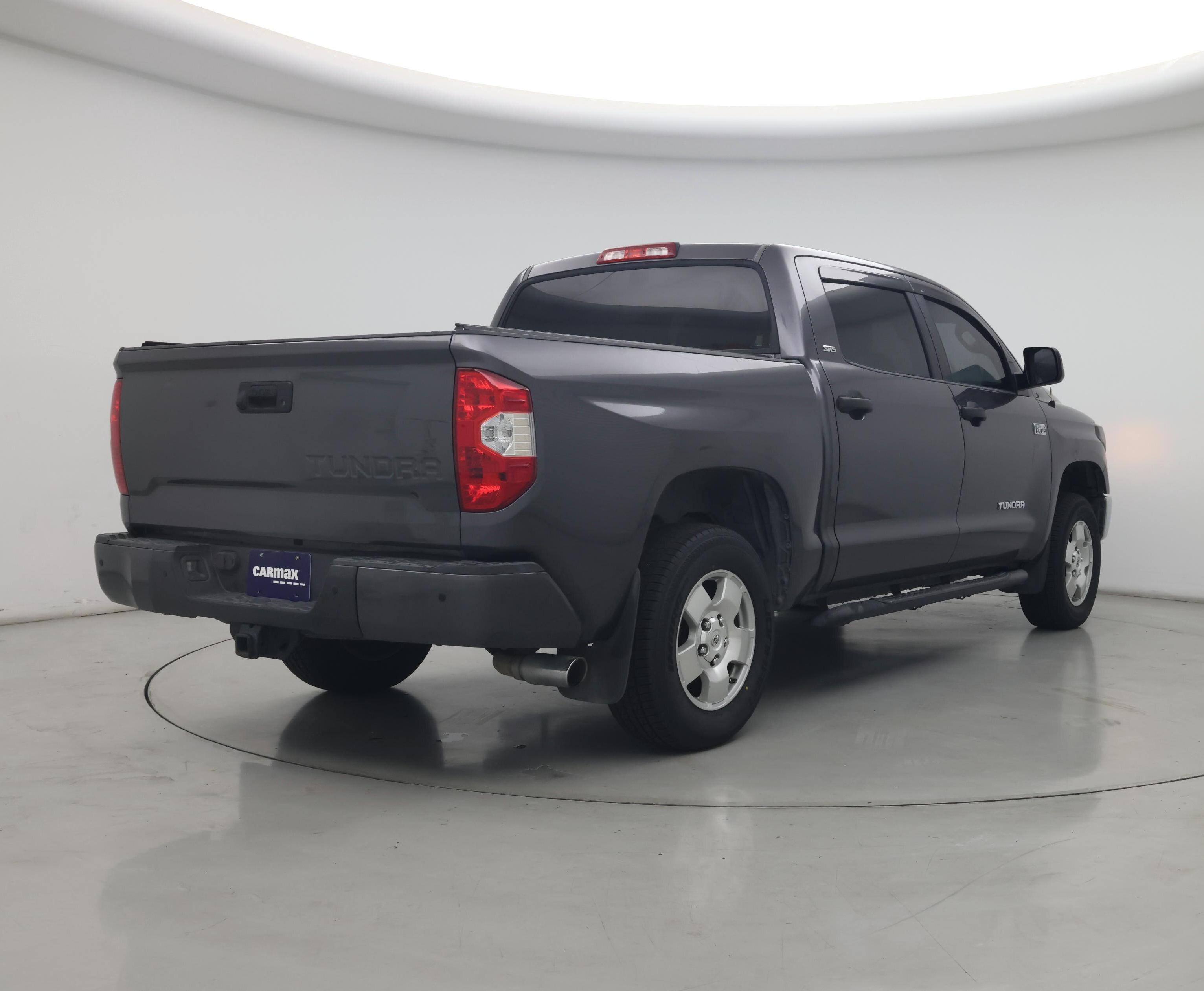 Thumbnail: 2017 Toyota Tundra - 8