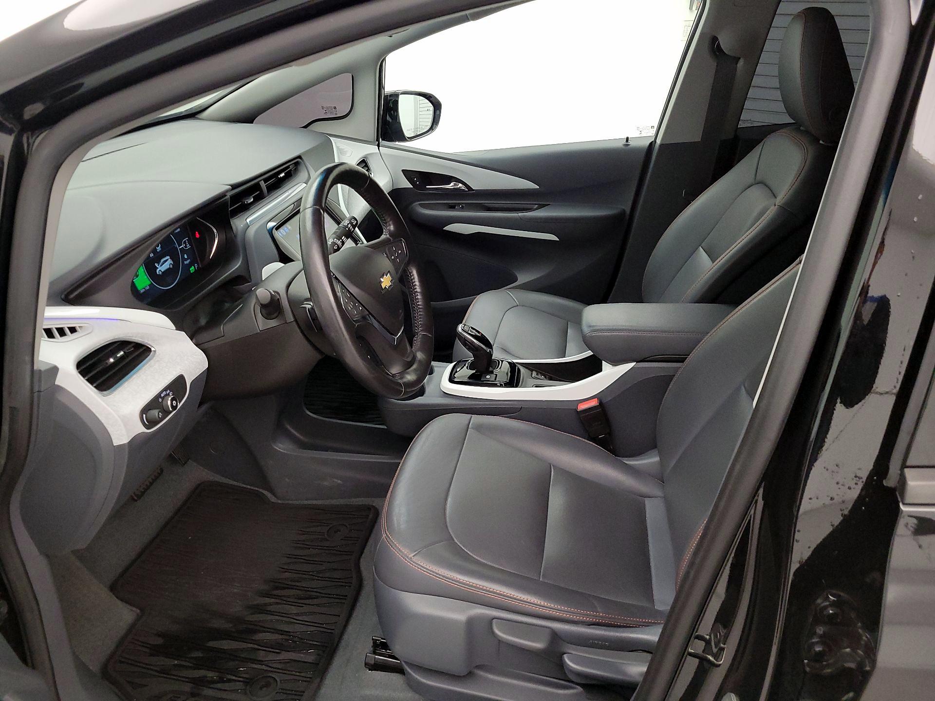 Thumbnail: 2020 Chevrolet Bolt EV - 11