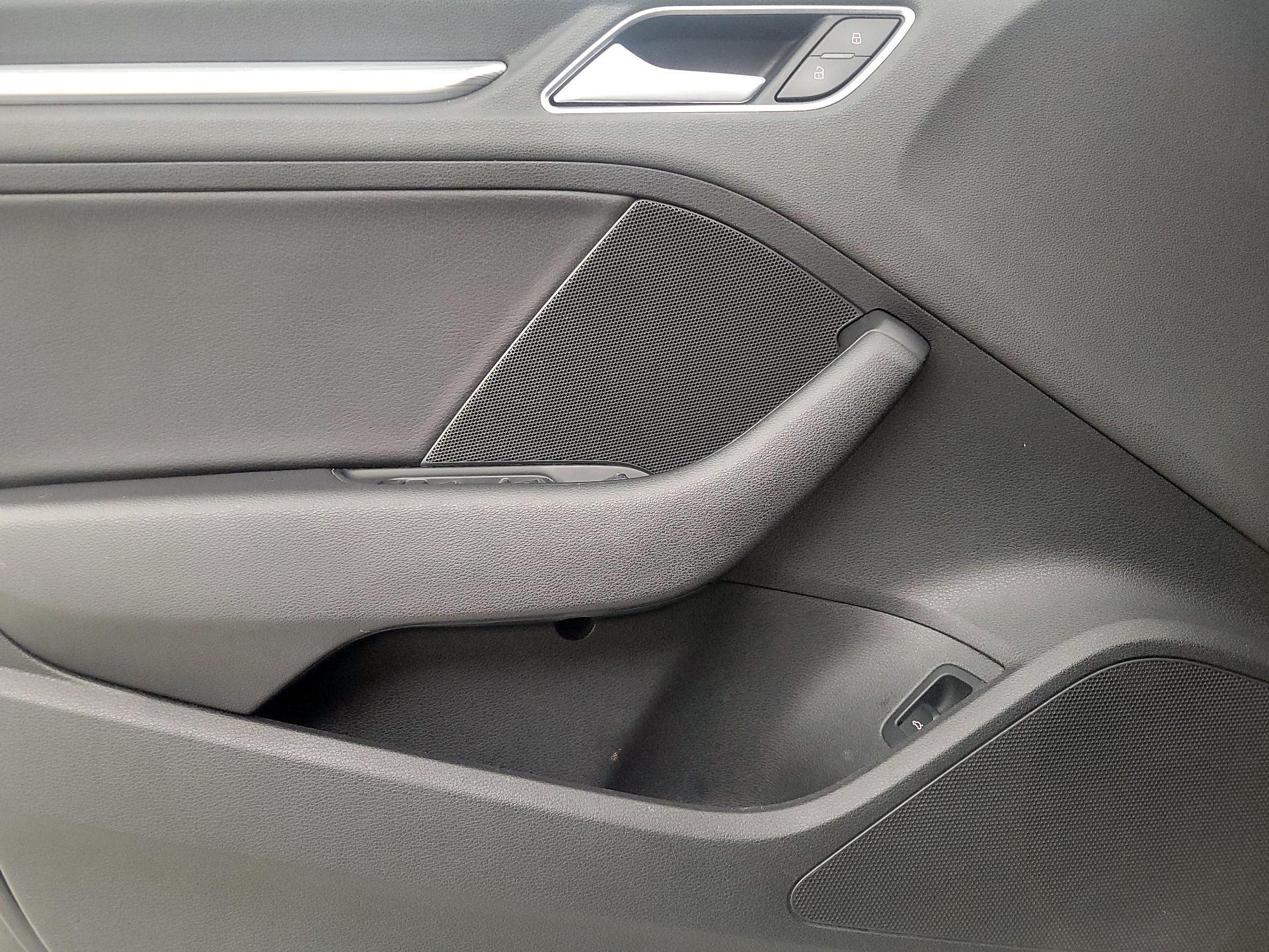 Thumbnail: 2015 Audi A3 - 12