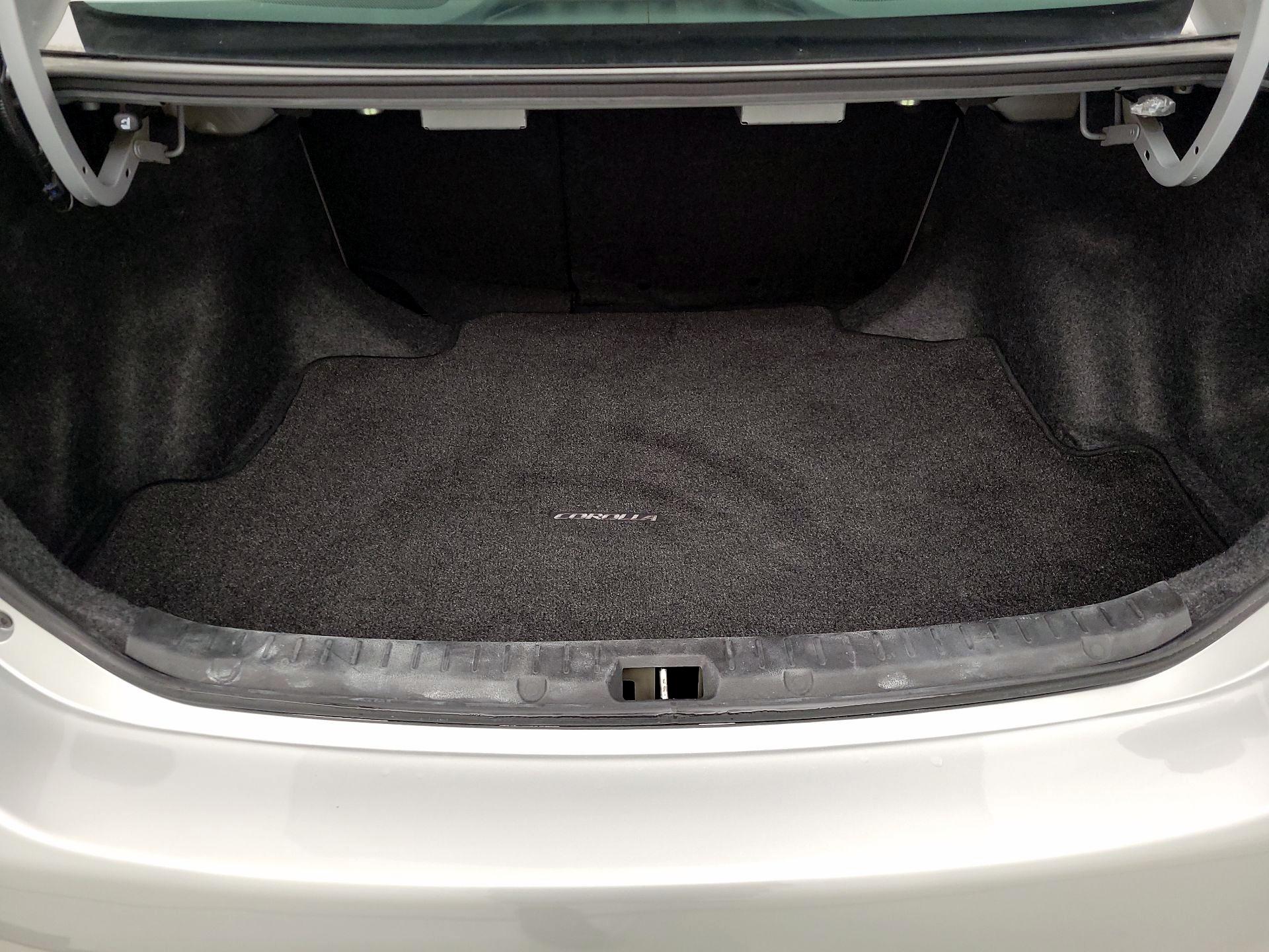 Thumbnail: 2013 Toyota Corolla - 20