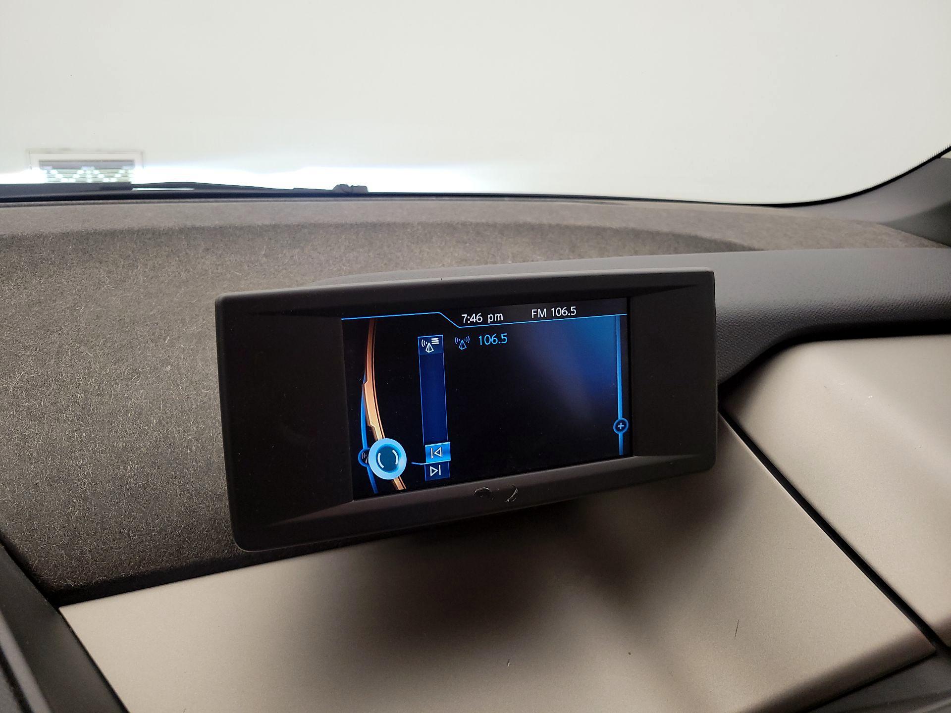 Thumbnail: 2018 BMW i3 - 15