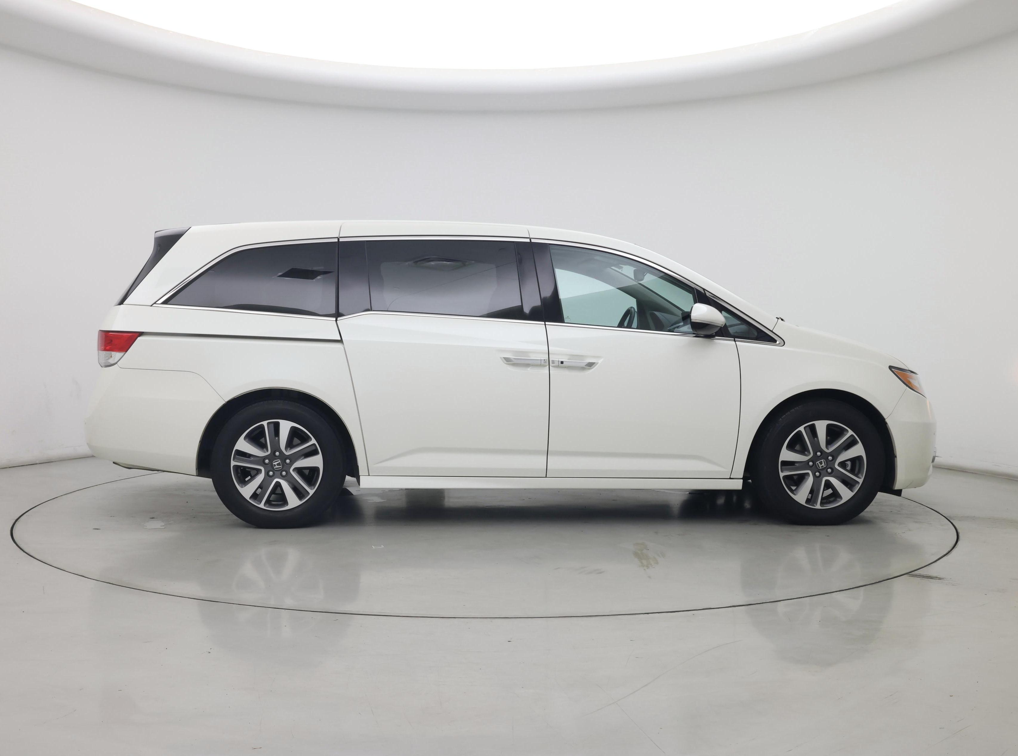 Thumbnail: 2016 Honda Odyssey - 7
