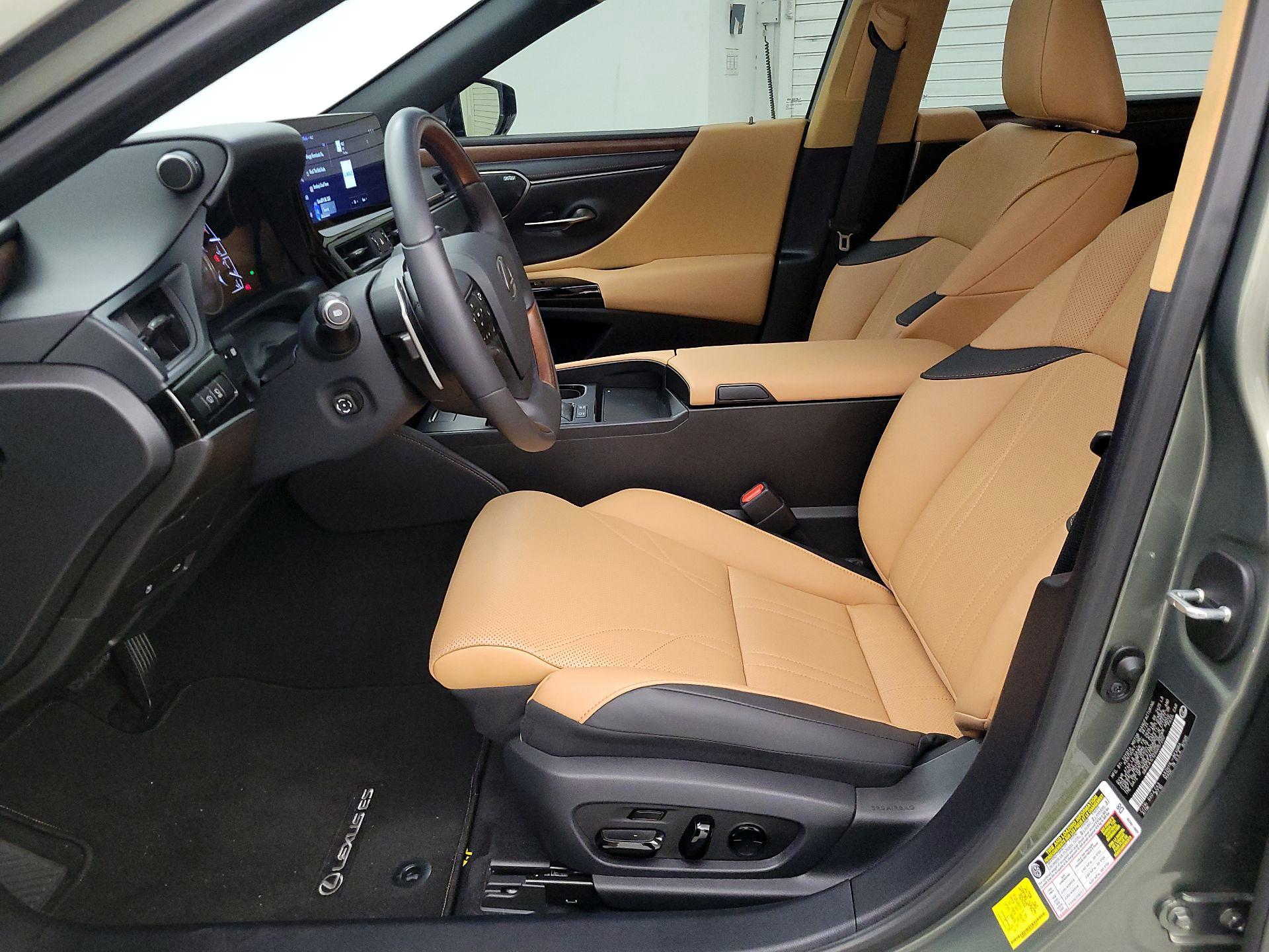 Thumbnail: 2025 Lexus ES - 11