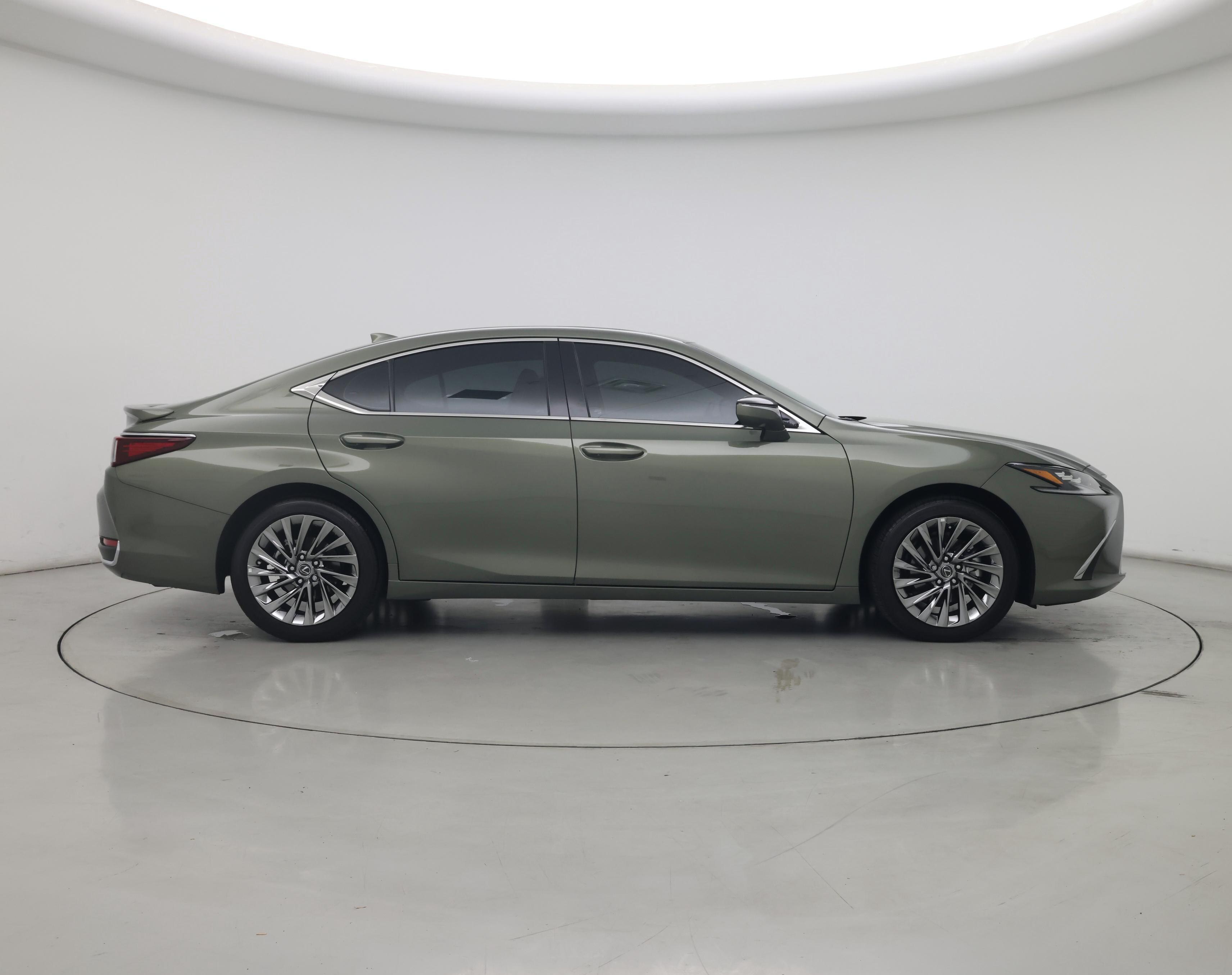Thumbnail: 2025 Lexus ES - 7