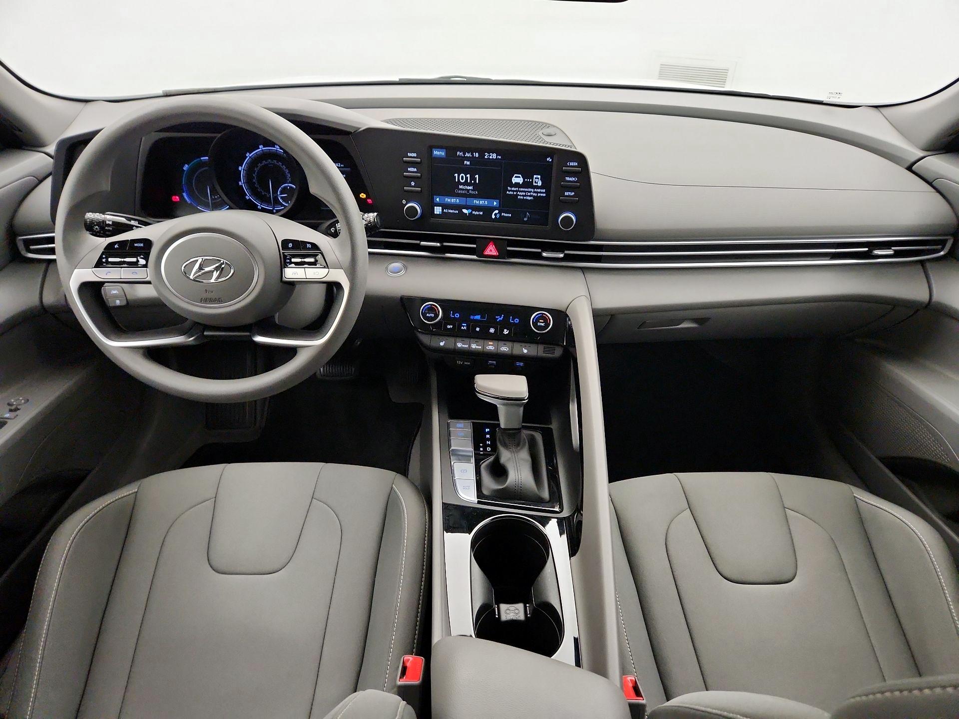 Thumbnail: 2023 Hyundai Elantra - 9