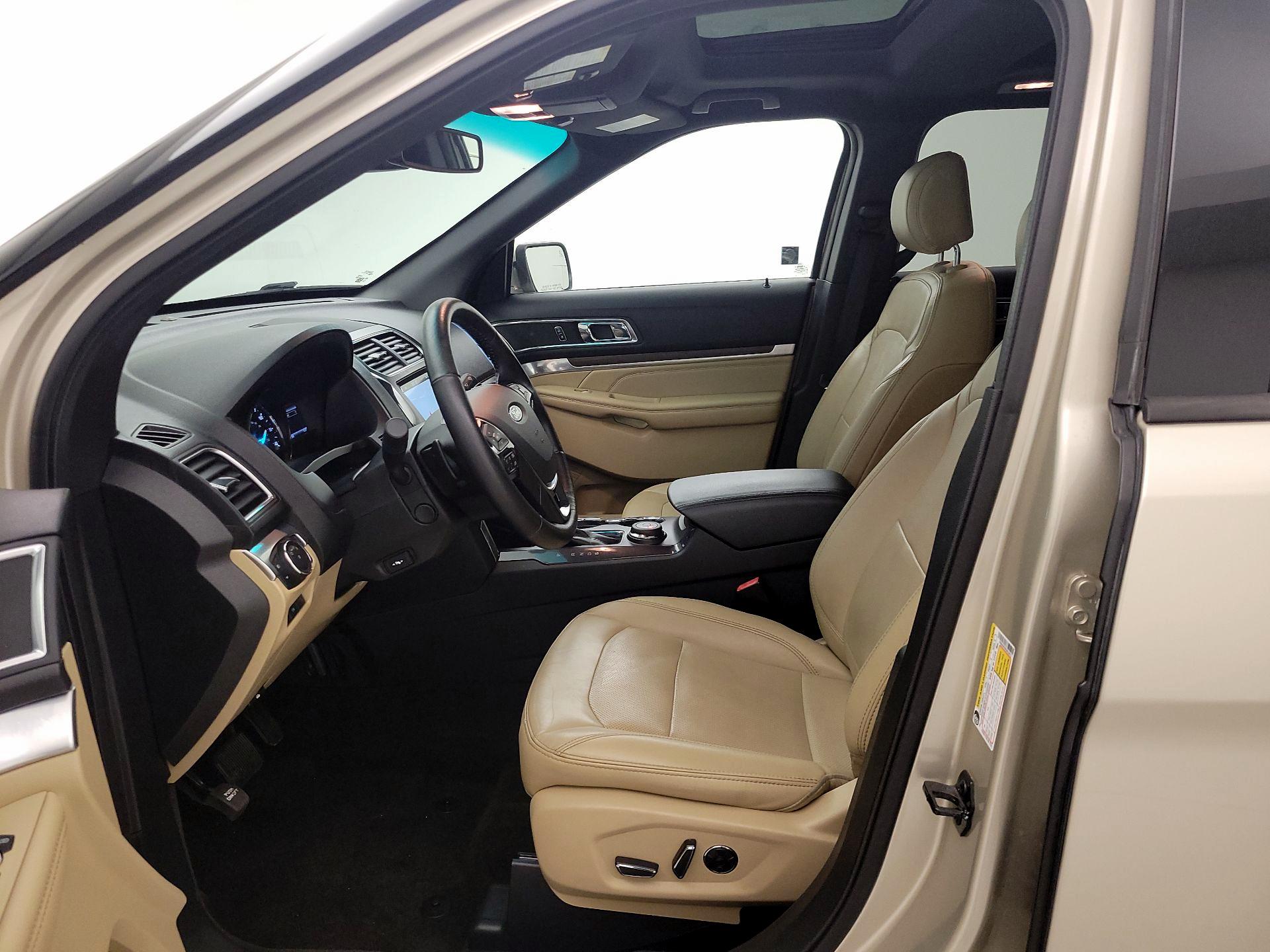 Thumbnail: 2017 Ford Explorer - 11