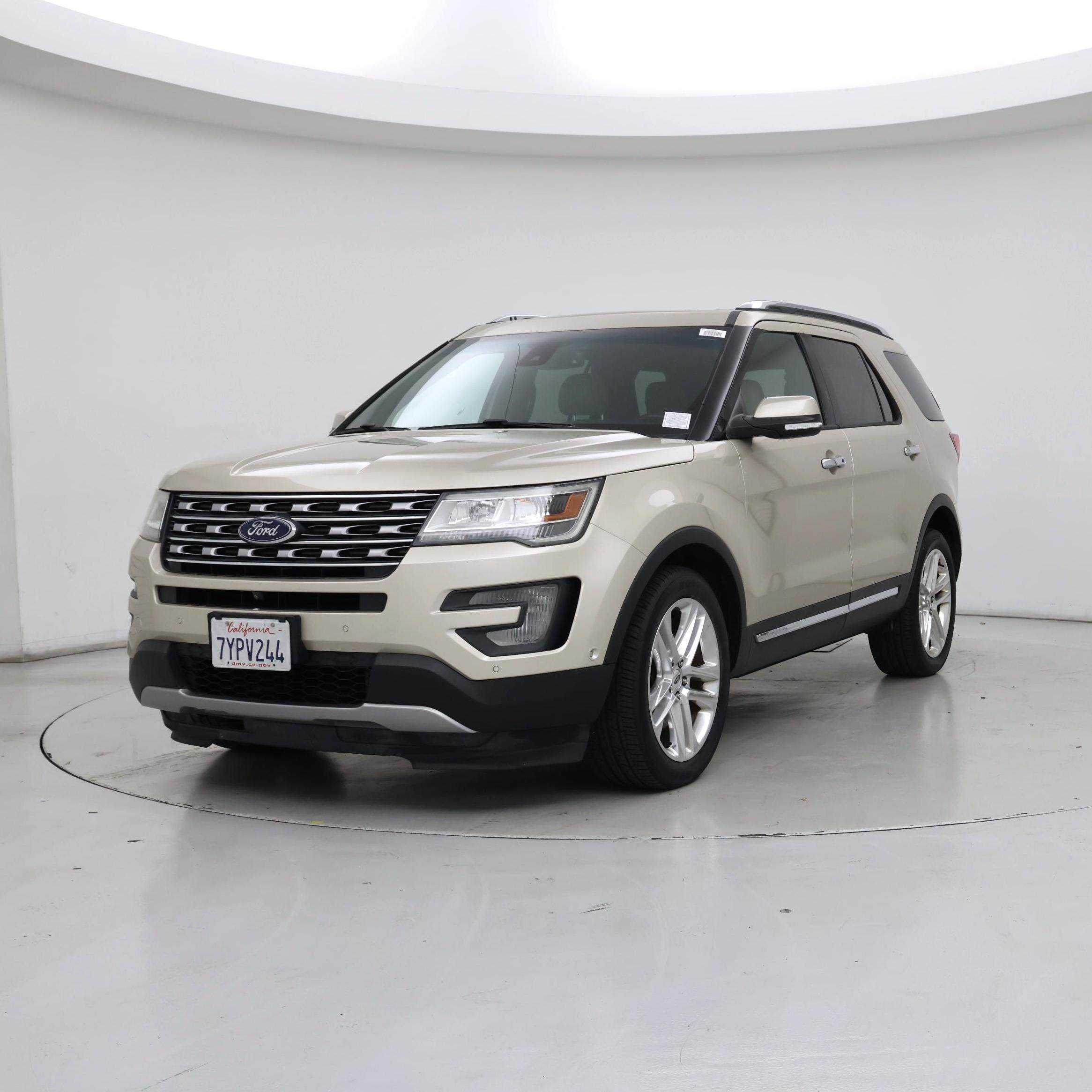 Thumbnail: 2017 Ford Explorer - 4