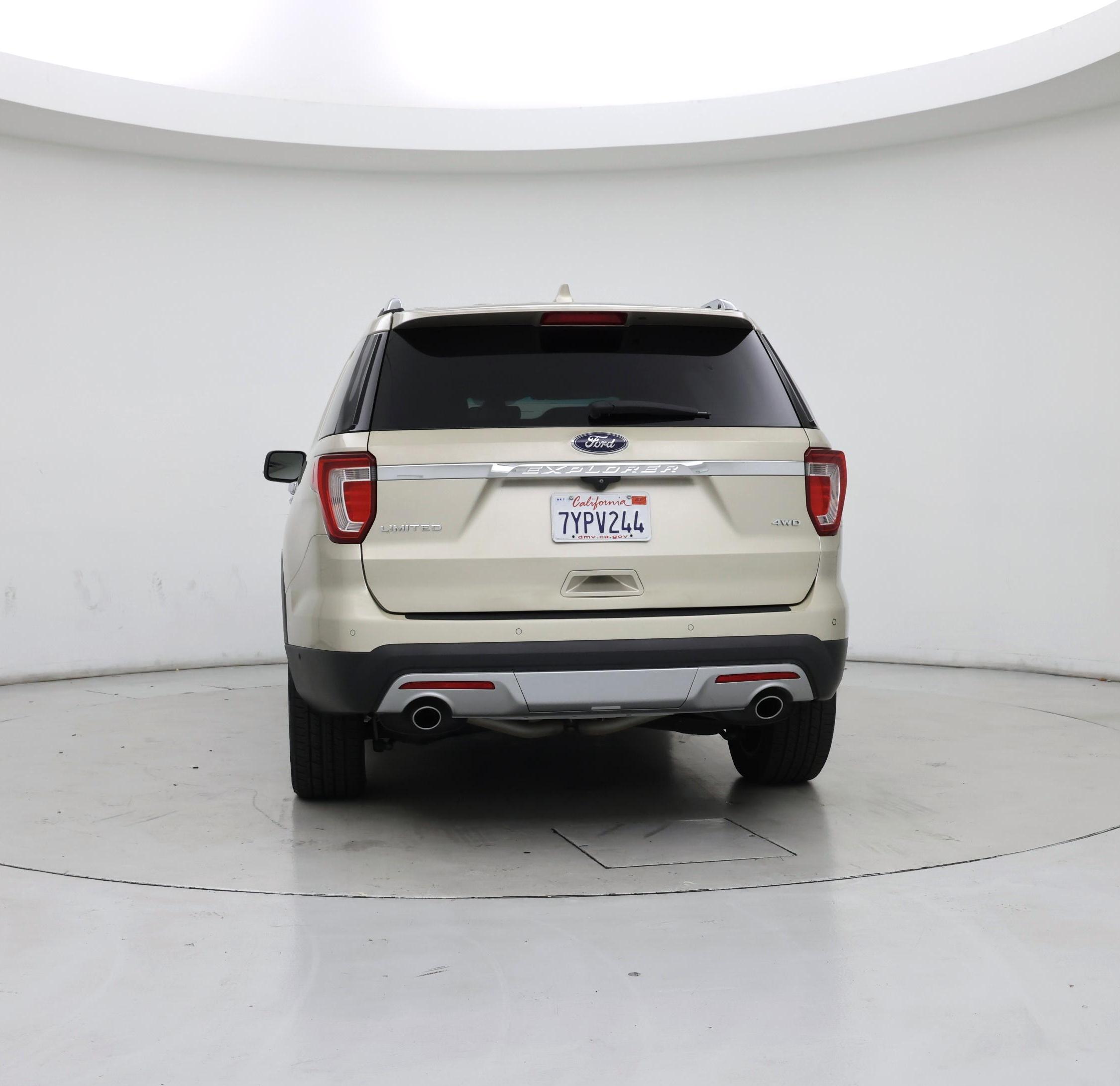 Thumbnail: 2017 Ford Explorer - 6