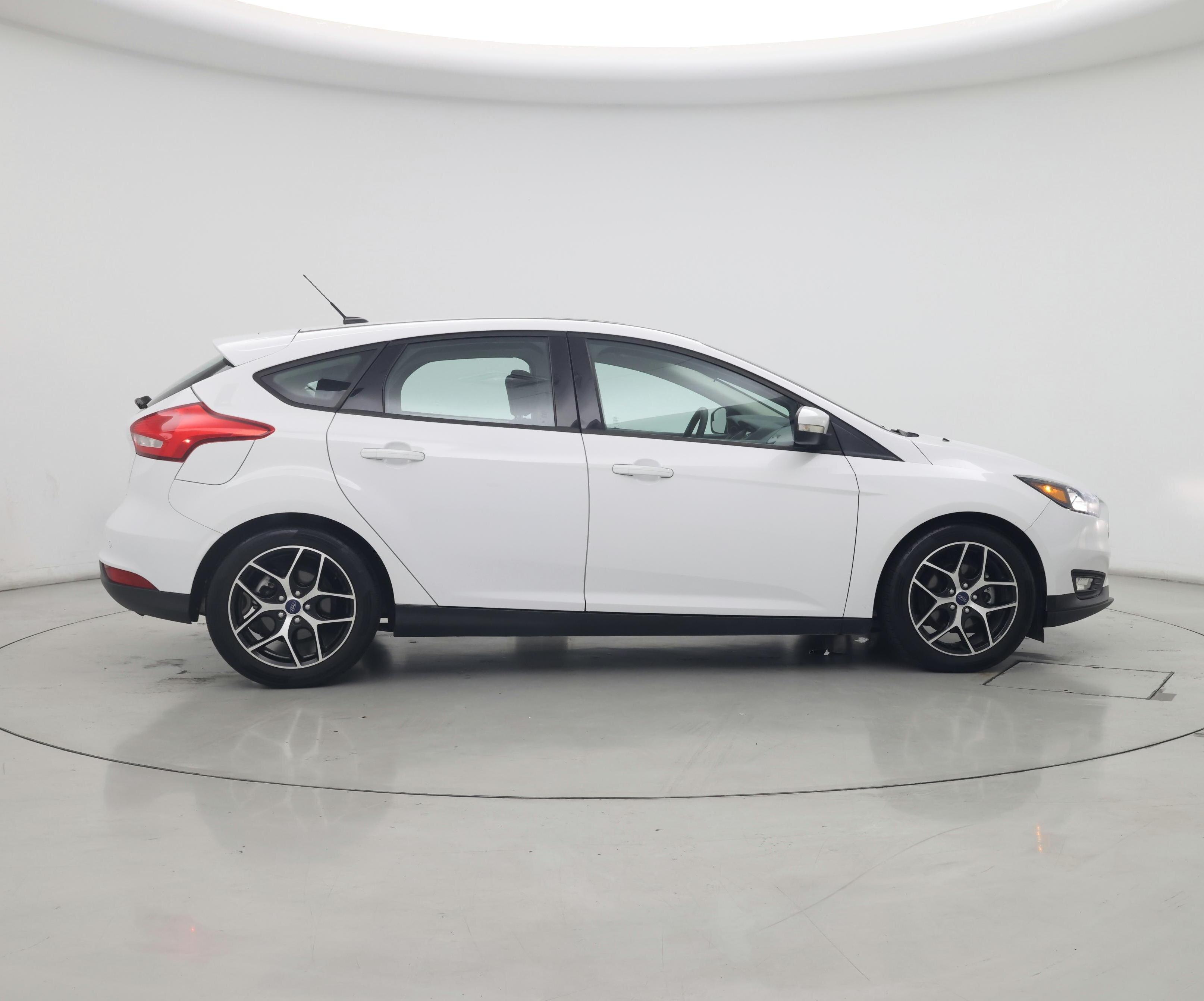 Thumbnail: 2018 Ford Focus - 7