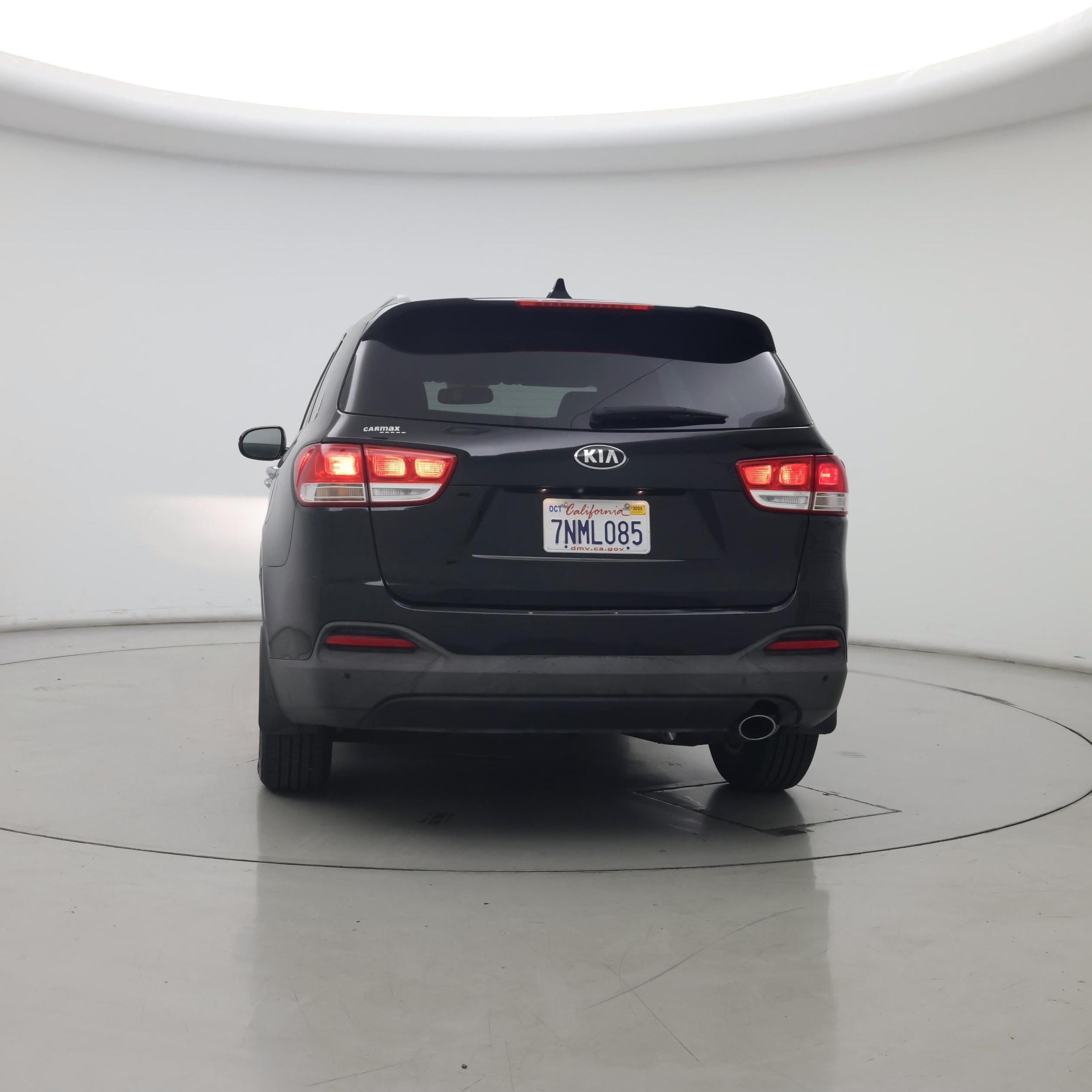 Thumbnail: 2016 Kia Sorento - 6