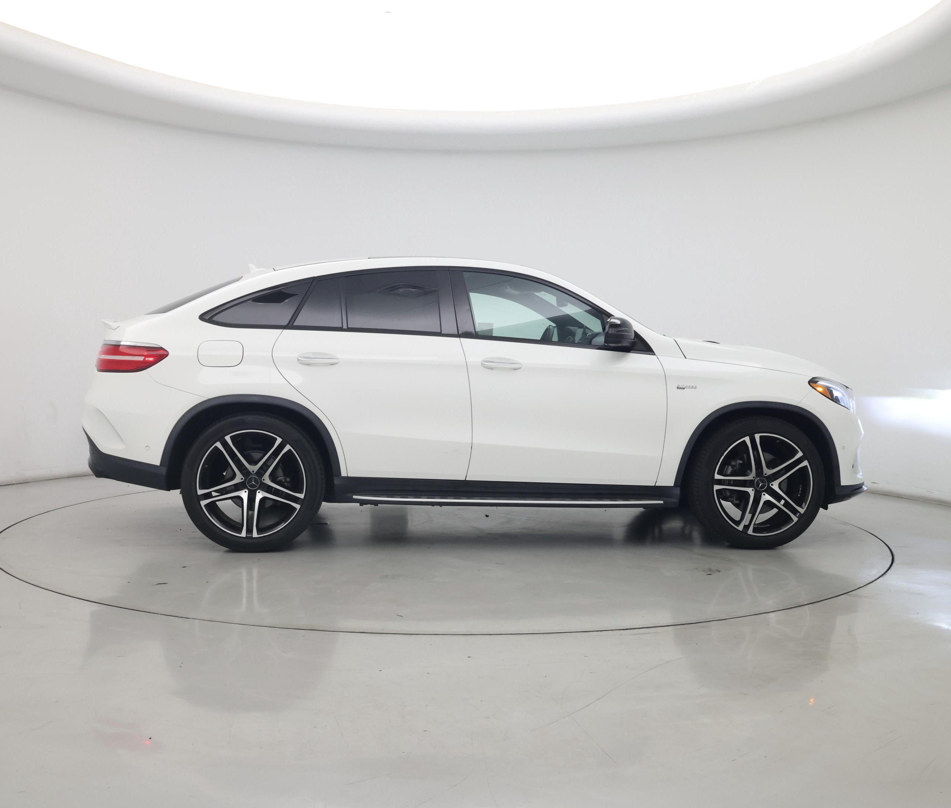 Thumbnail: 2019 Mercedes-Benz GLE - 7