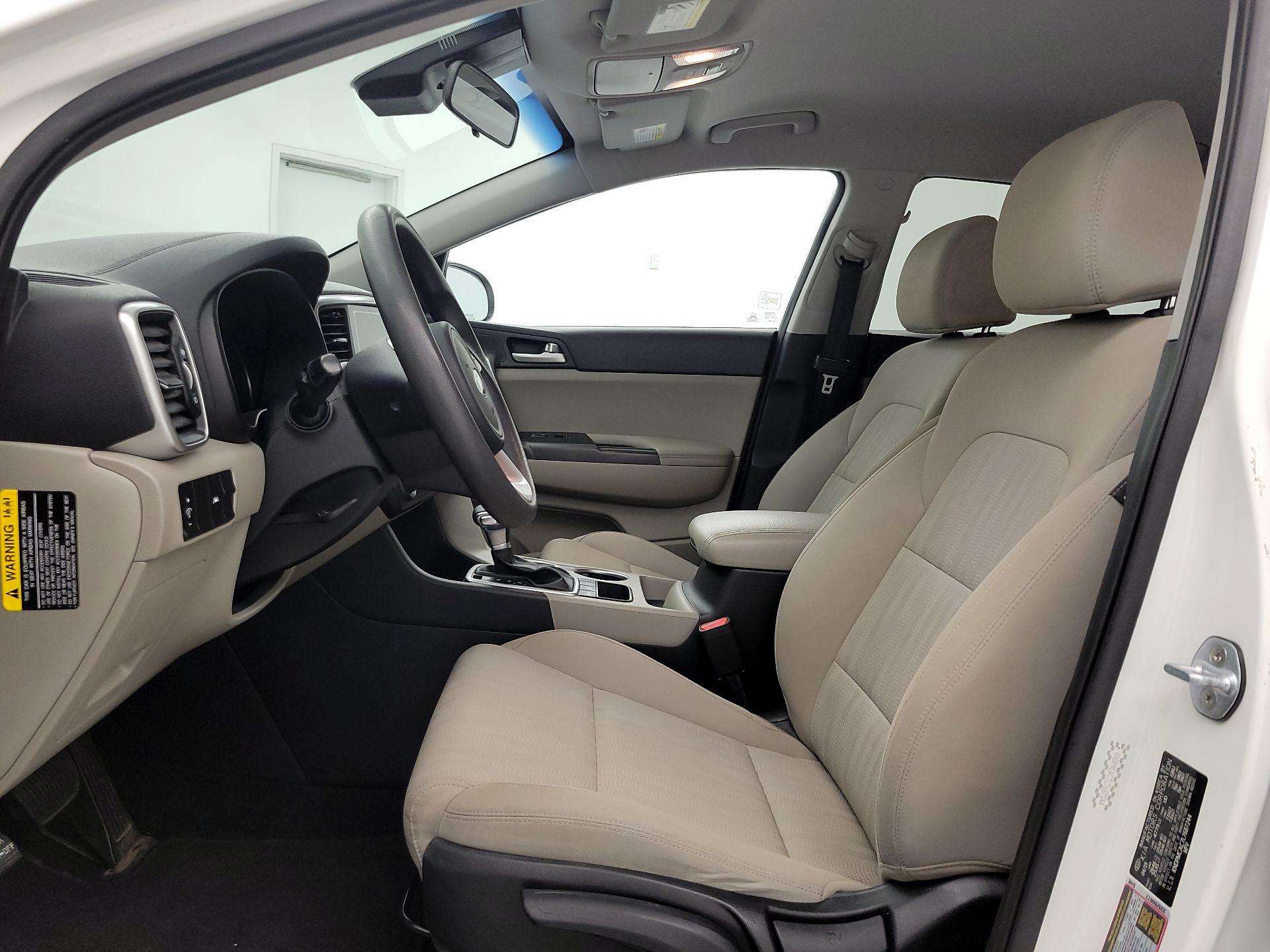 Thumbnail: 2020 Kia Sportage - 11