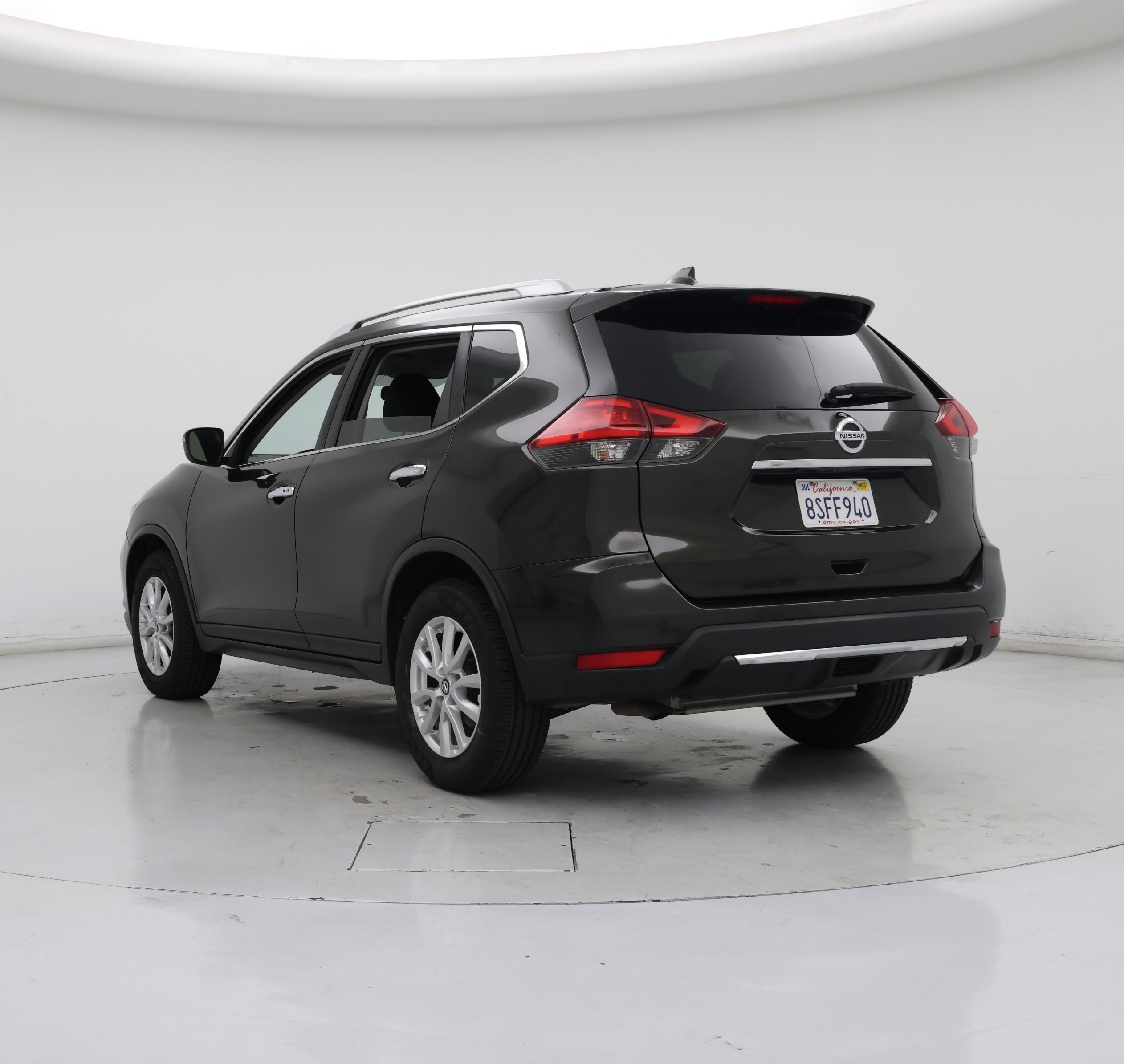 Thumbnail: 2017 Nissan Rogue - 2