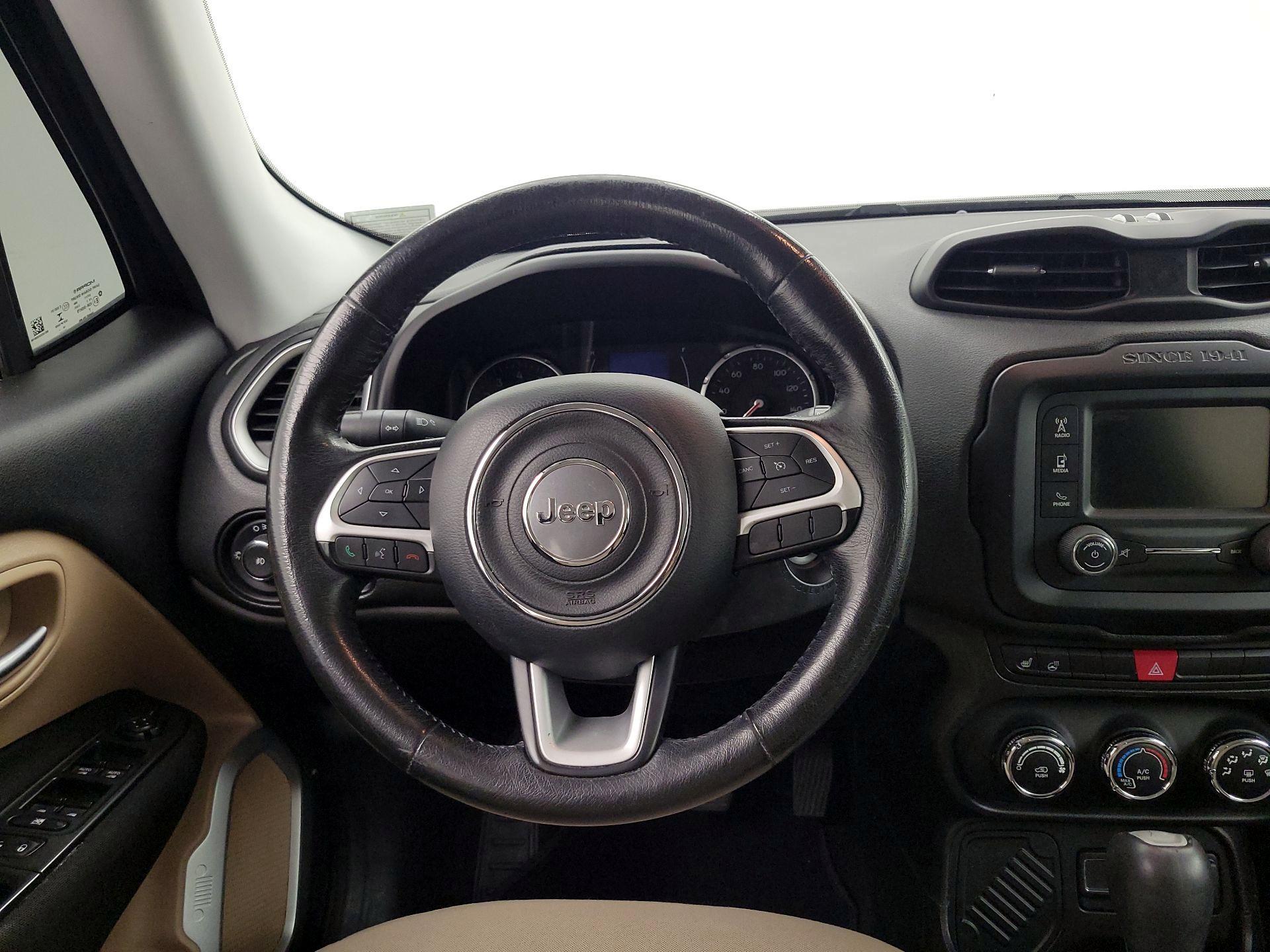 Thumbnail: 2015 Jeep Renegade - 10