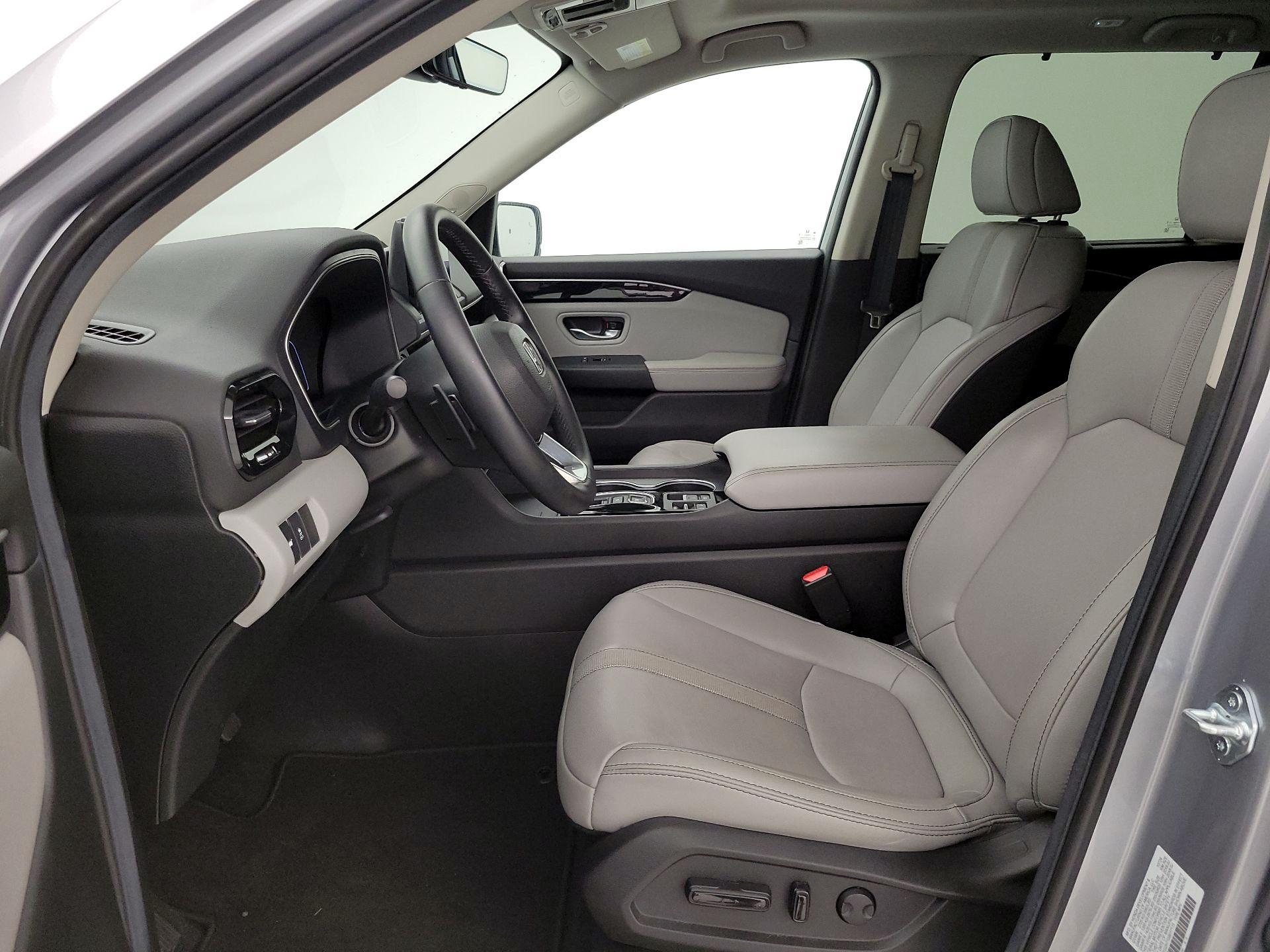 Thumbnail: 2025 Honda Pilot - 11