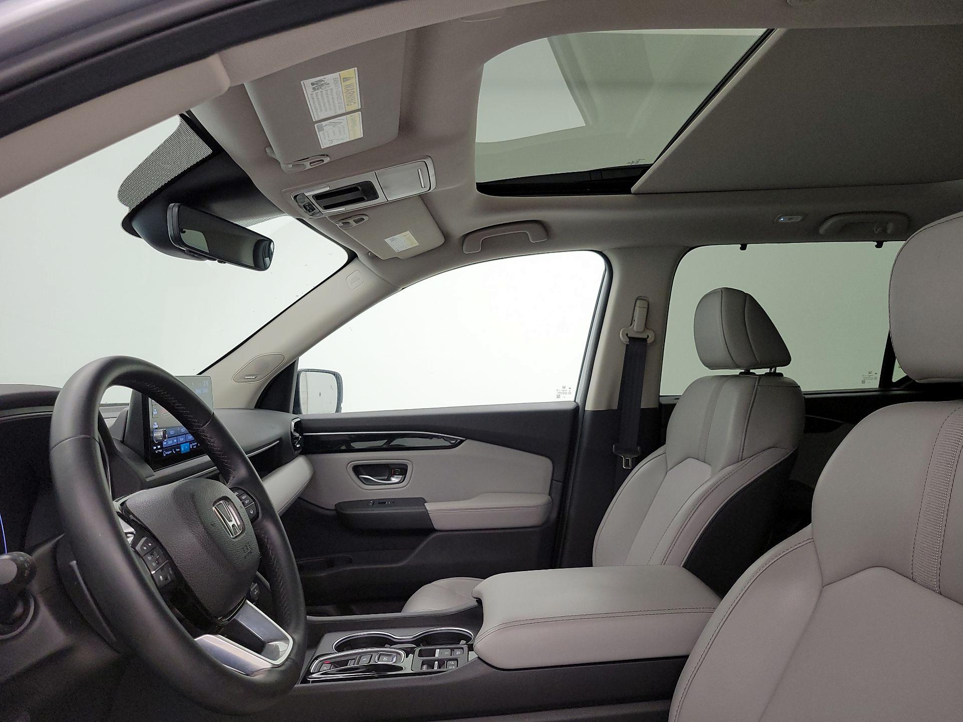Thumbnail: 2025 Honda Pilot - 19