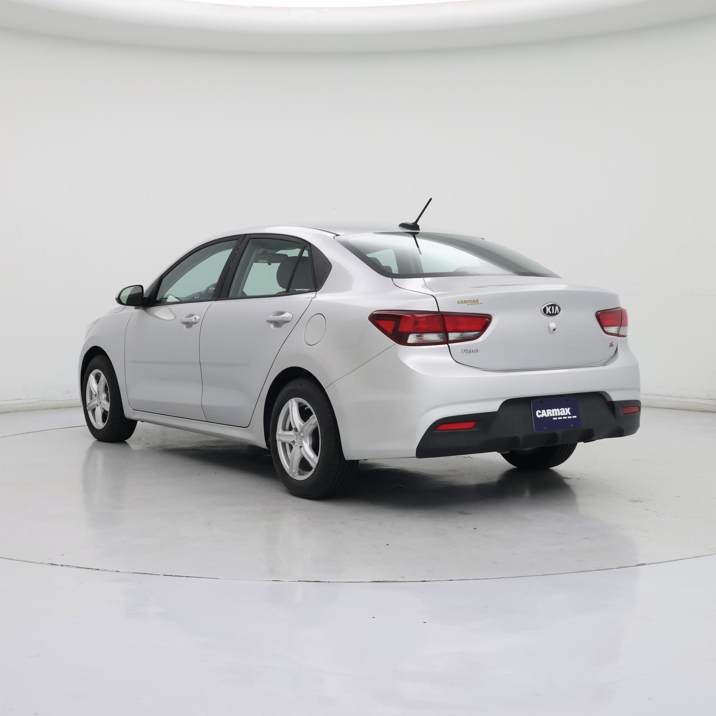 Thumbnail: 2018 Kia Rio - 2