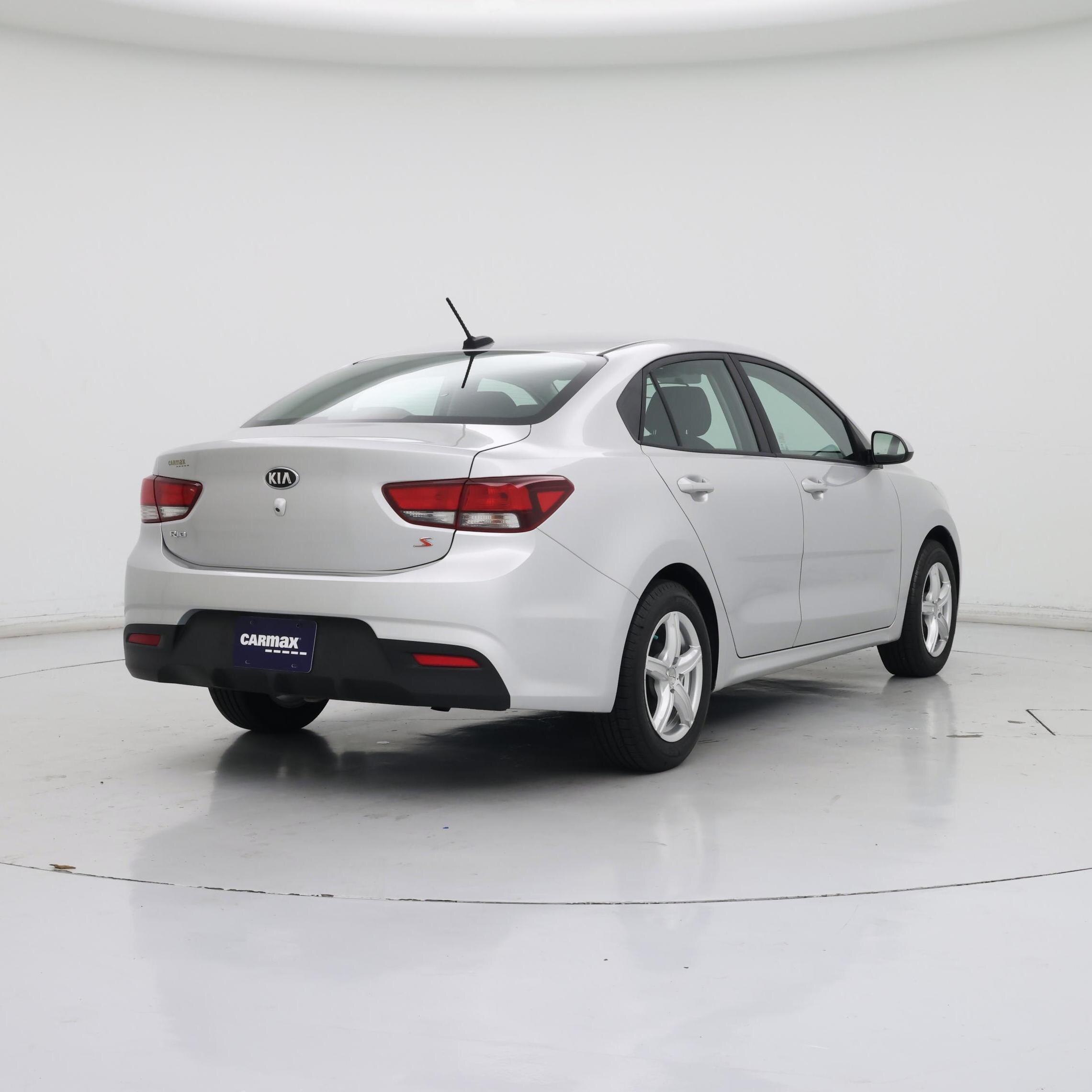 Thumbnail: 2018 Kia Rio - 8