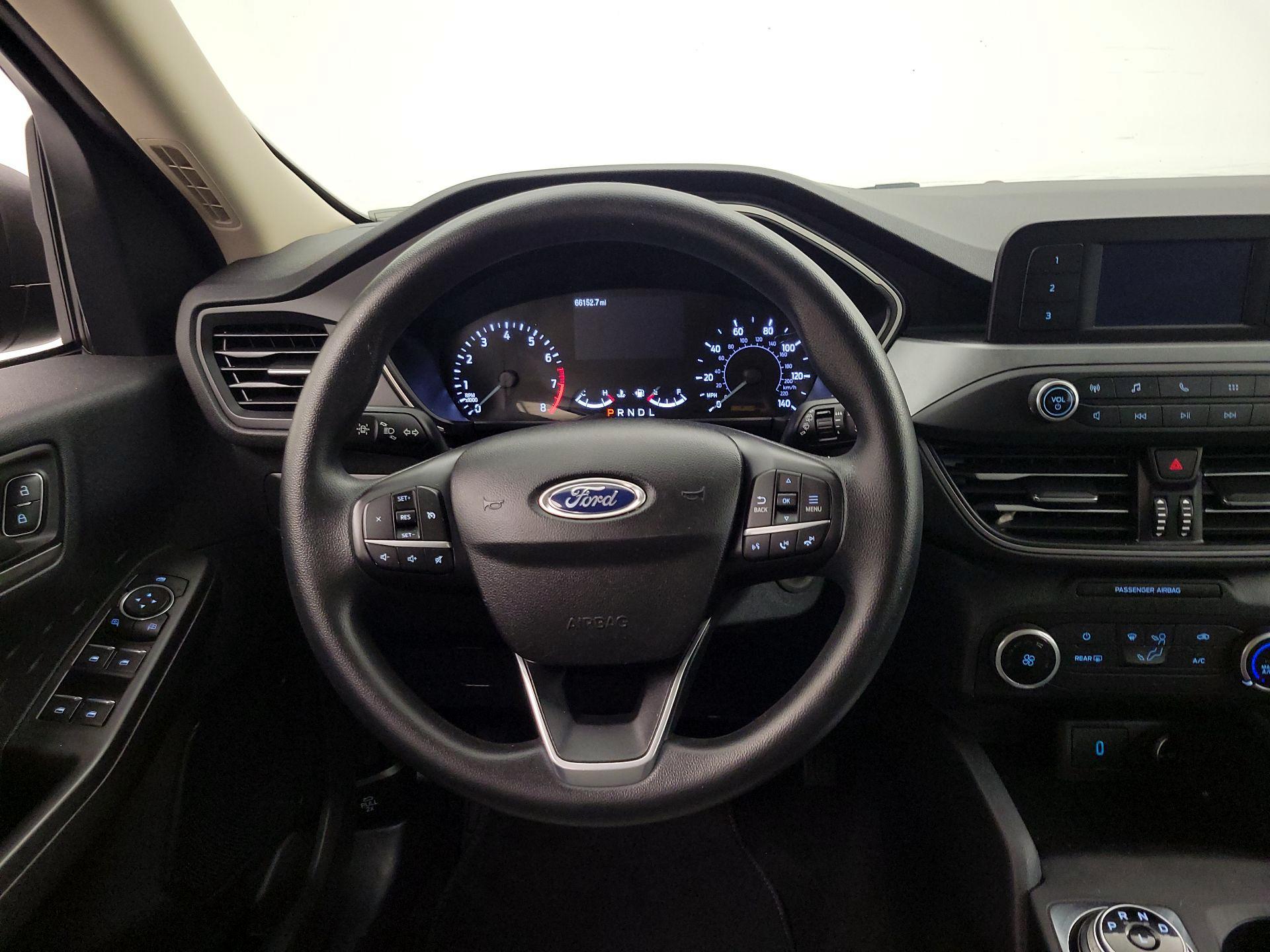 Thumbnail: 2020 Ford Escape - 10