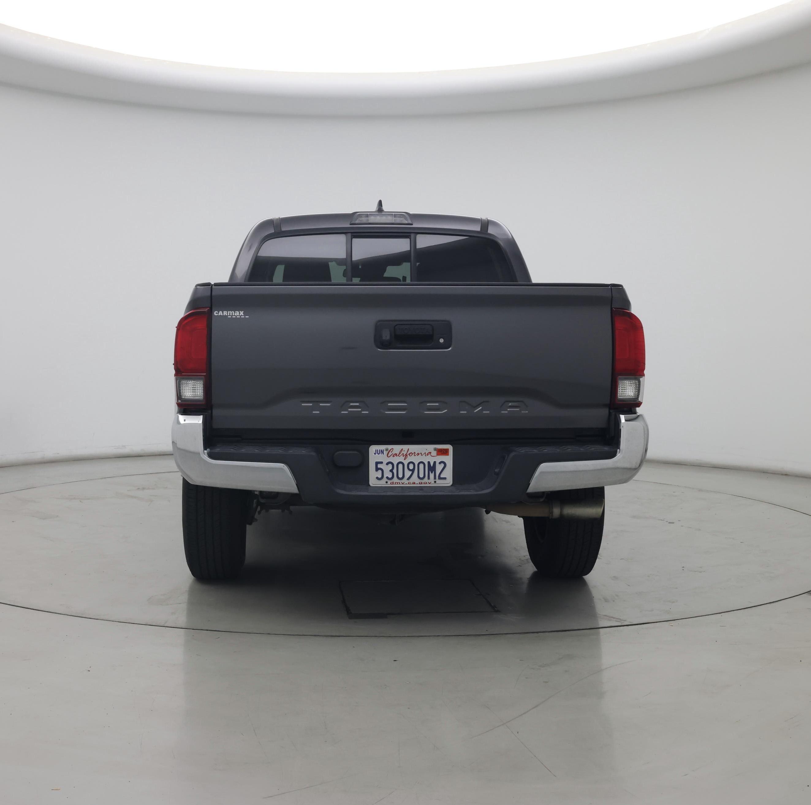 Thumbnail: 2018 Toyota Tacoma - 6