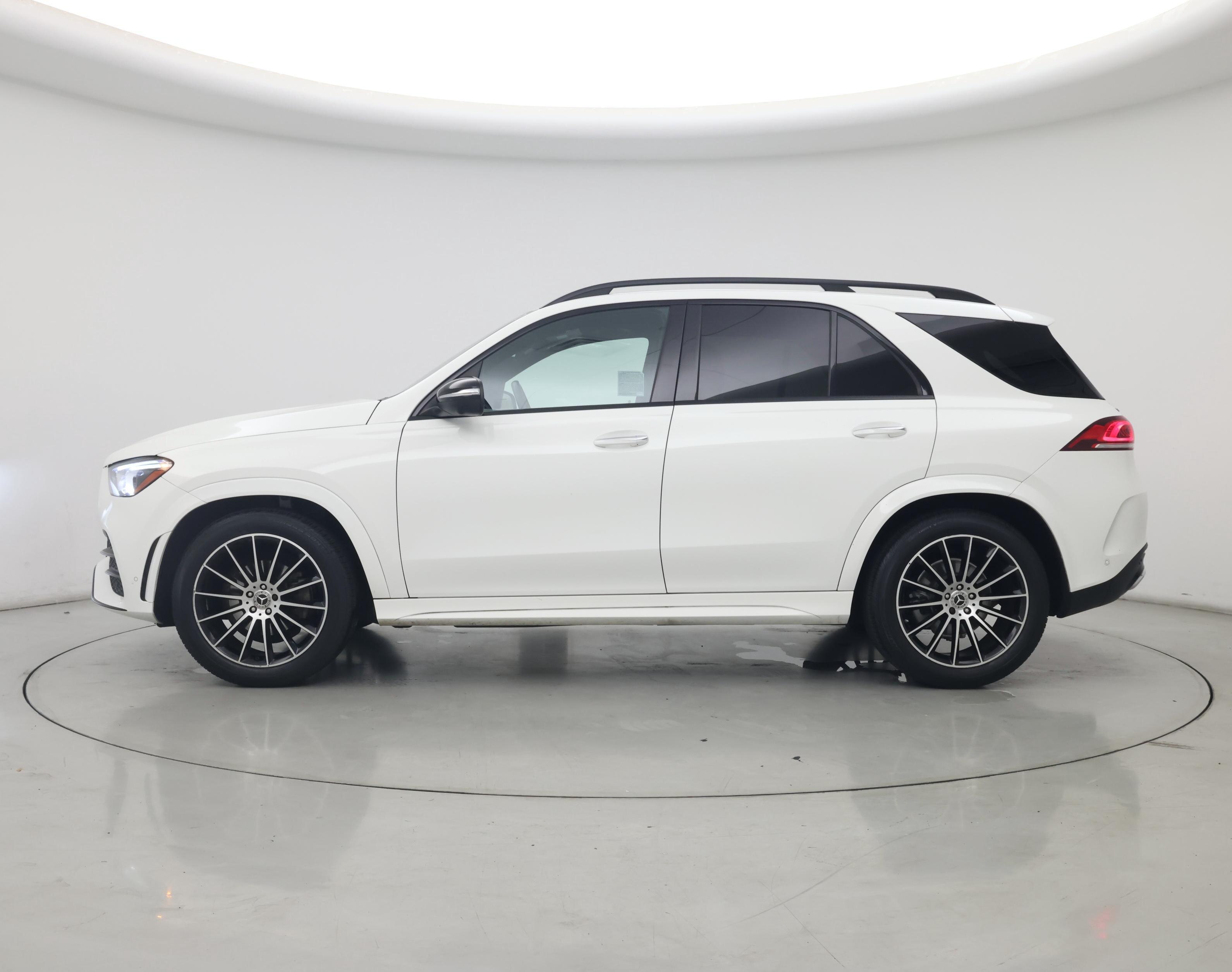 Thumbnail: 2021 Mercedes-Benz GLE - 3