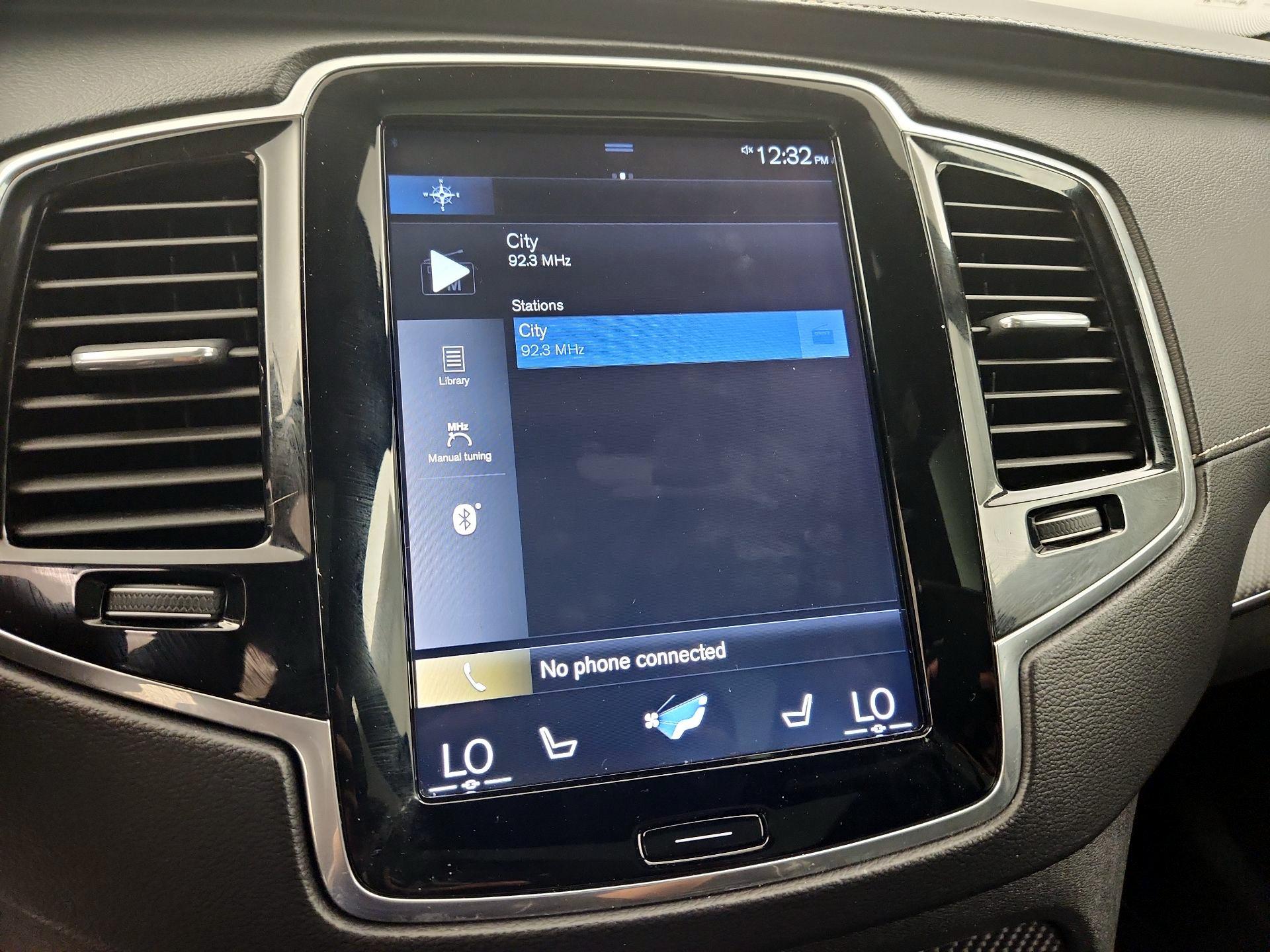 Thumbnail: 2019 Volvo XC90 - 16