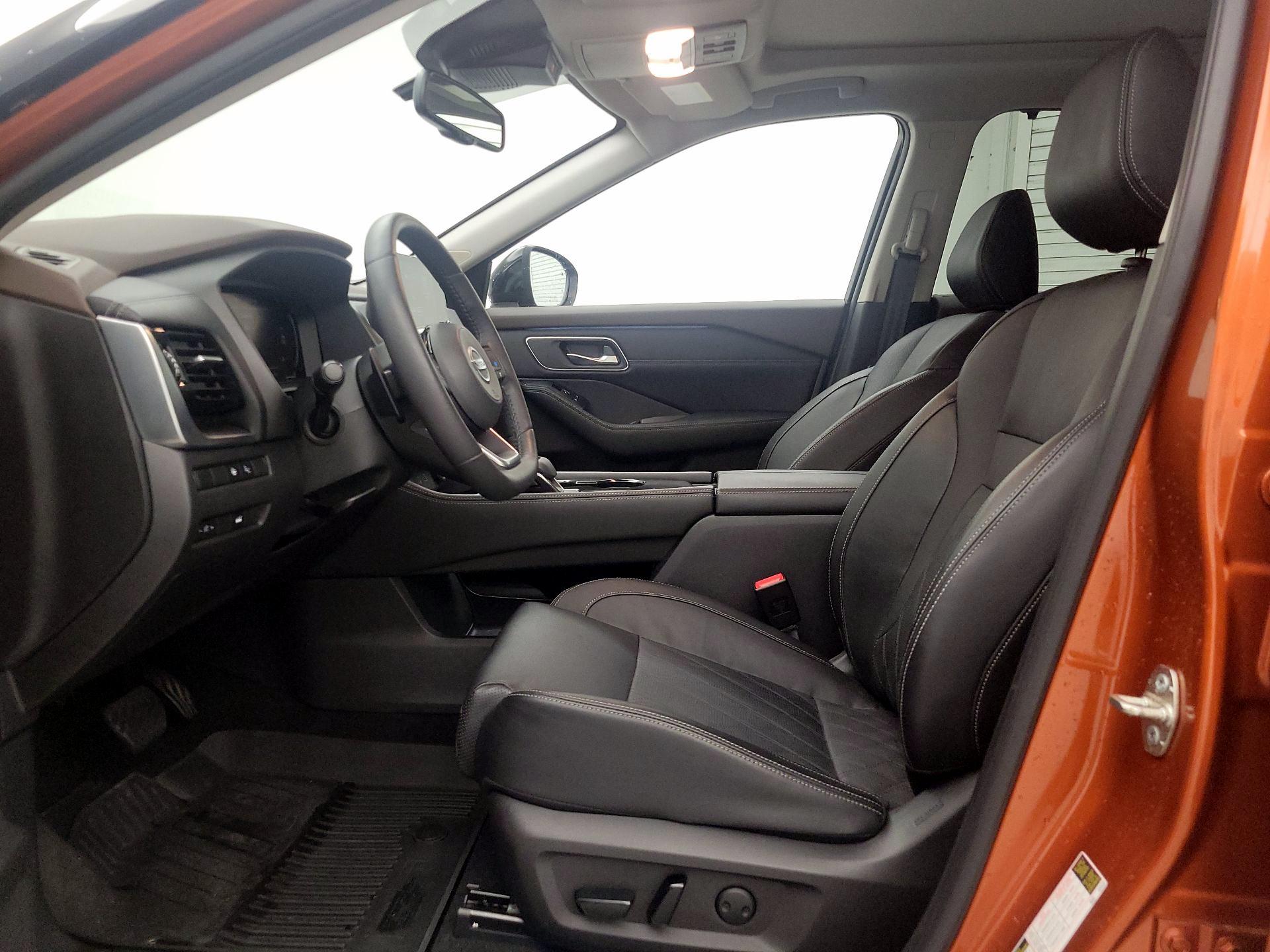 Thumbnail: 2021 Nissan Rogue - 11