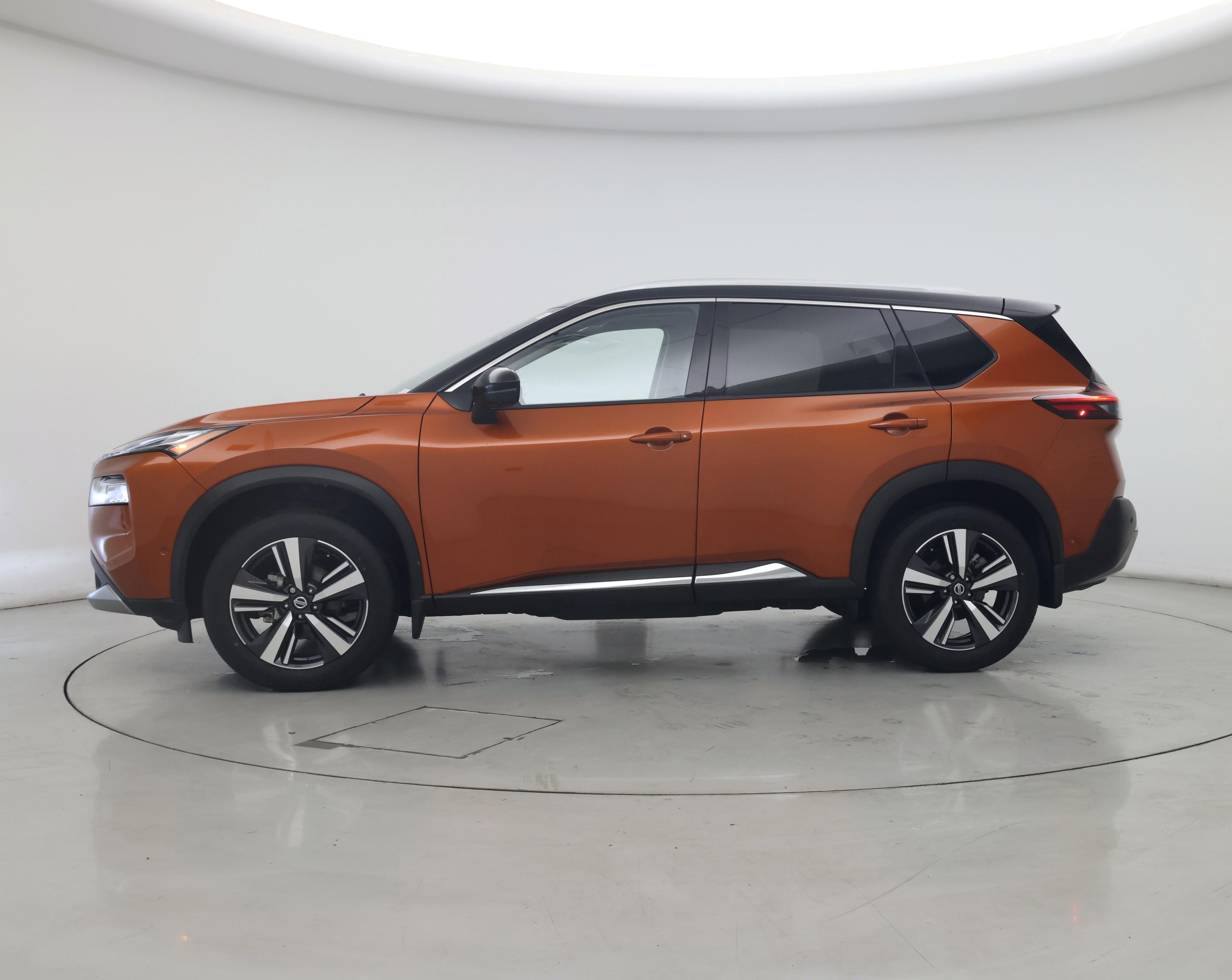 Thumbnail: 2021 Nissan Rogue - 3