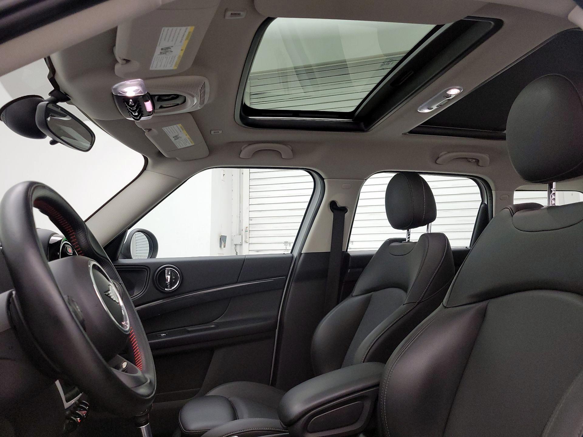 Thumbnail: 2019 MINI Cooper Countryman - 19