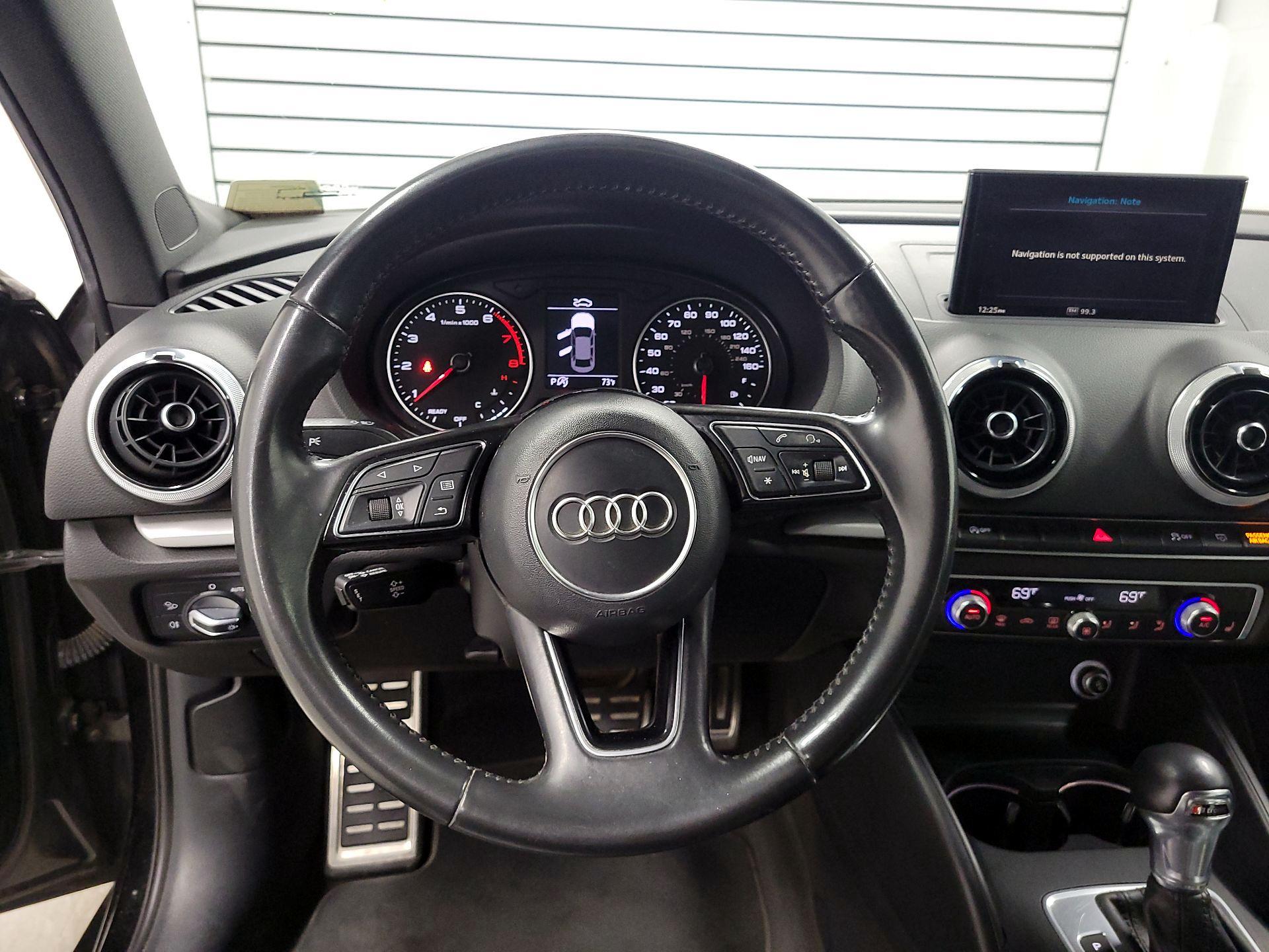 Thumbnail: 2018 Audi A3 - 10