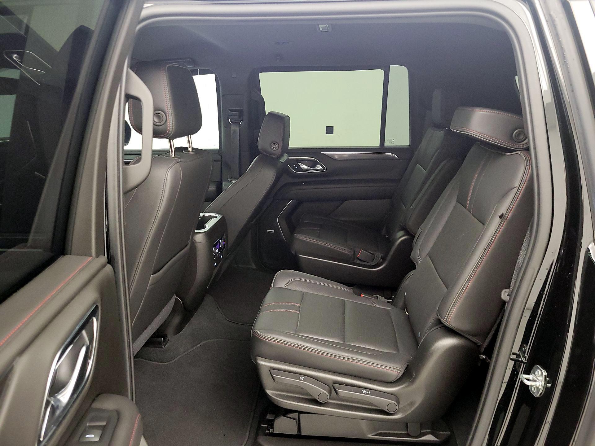 Thumbnail: 2021 Chevrolet Suburban - 18