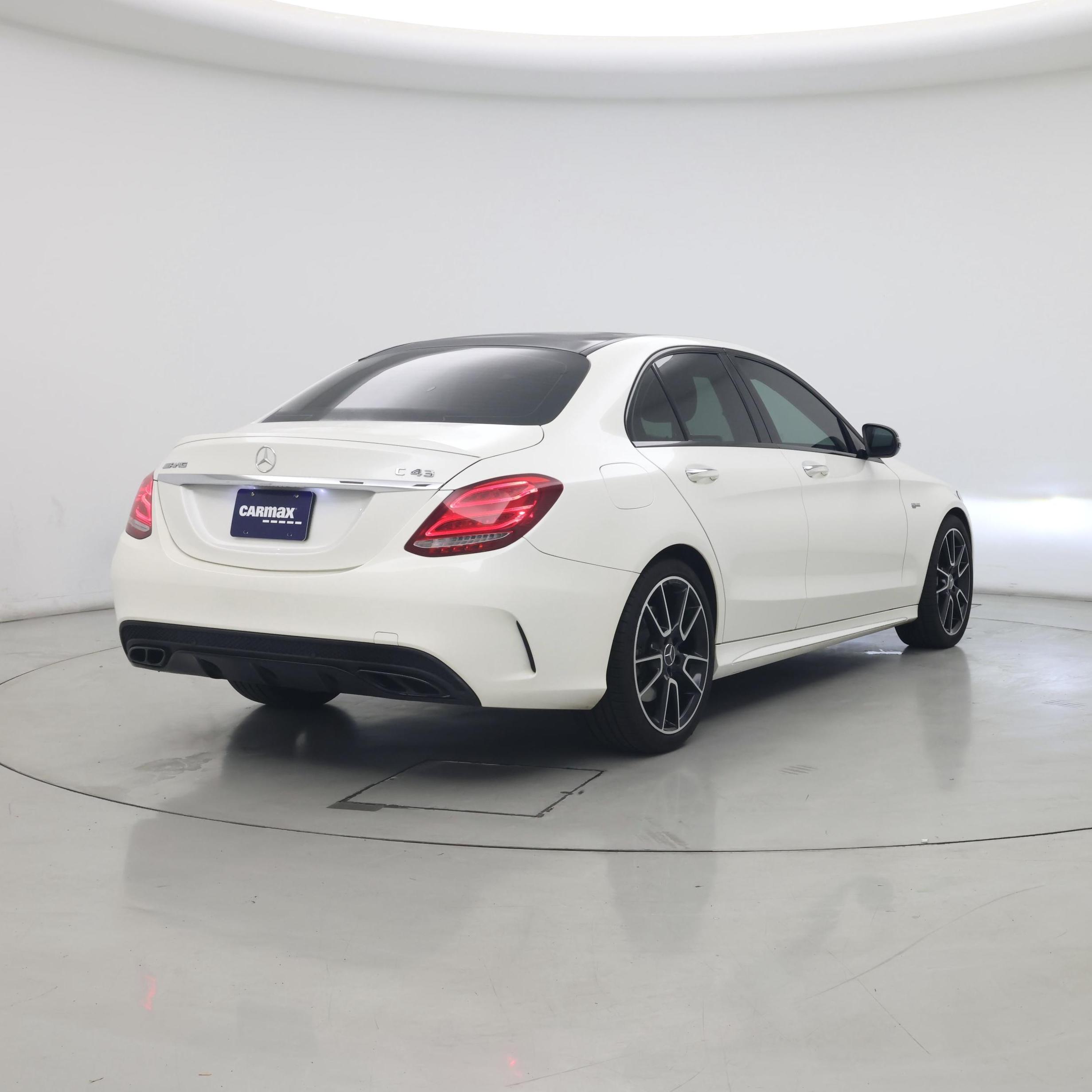 Thumbnail: 2017 Mercedes-Benz C-Class - 8