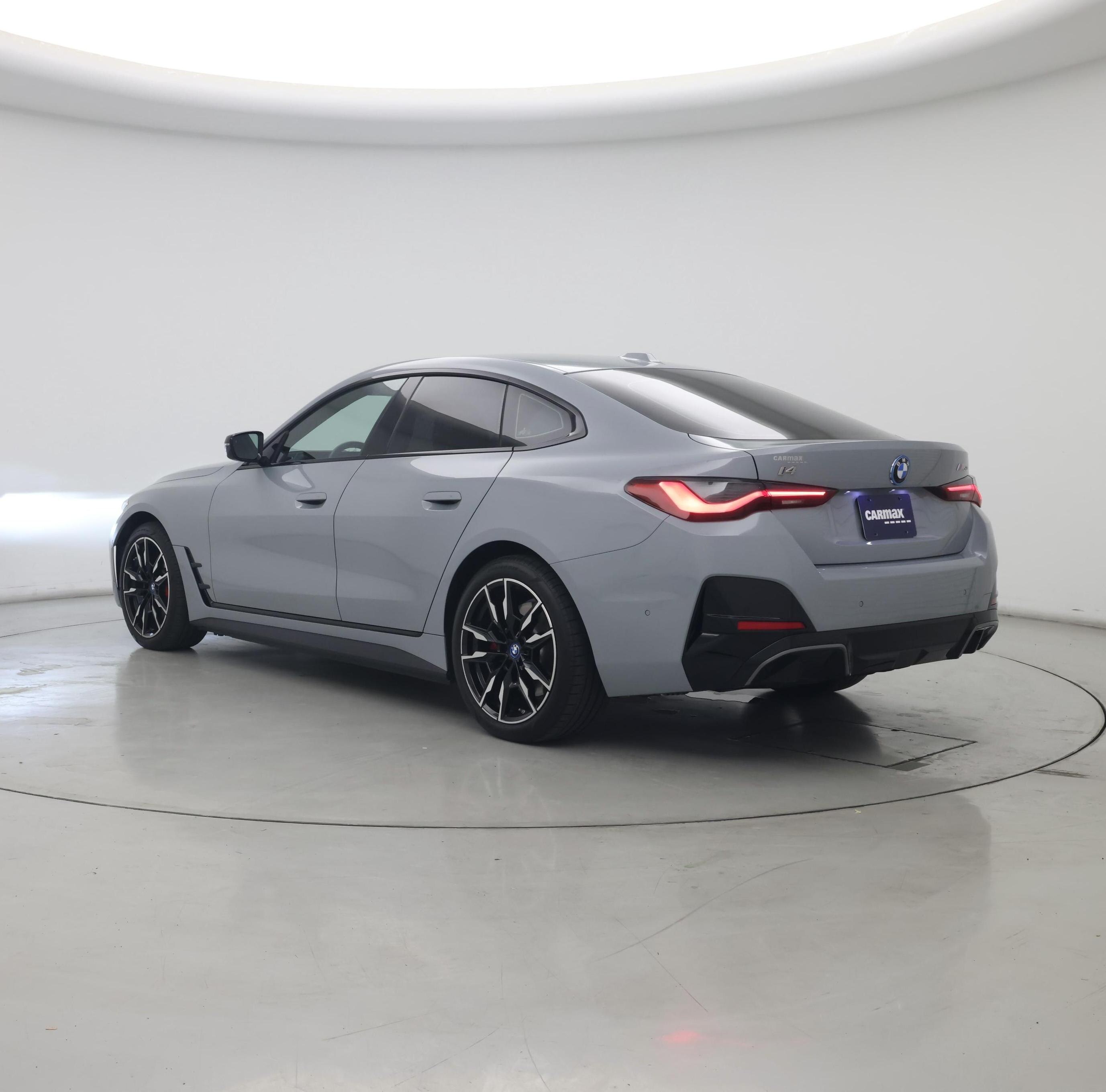 Thumbnail: 2023 BMW i4 - 2
