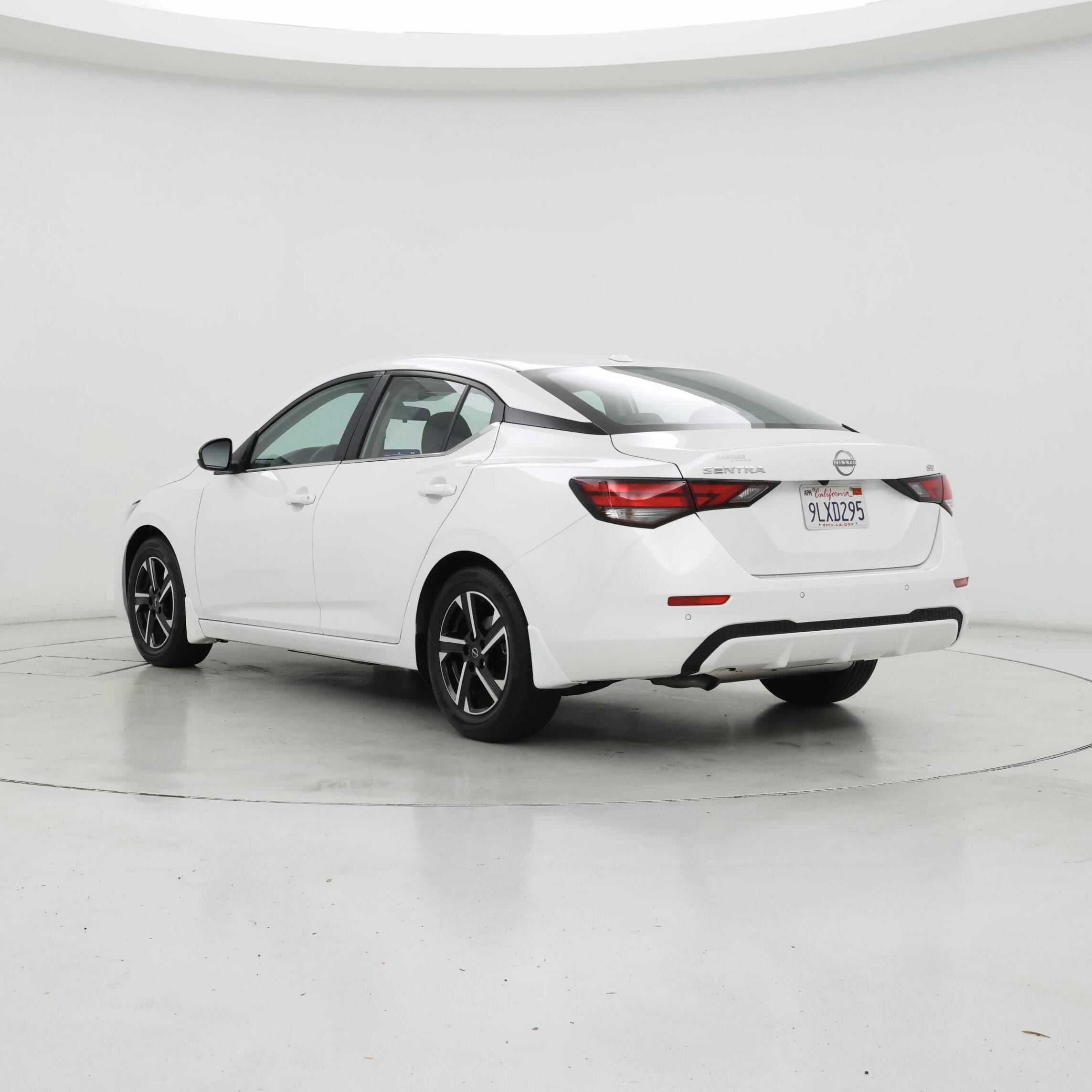 Thumbnail: 2024 Nissan Sentra - 2