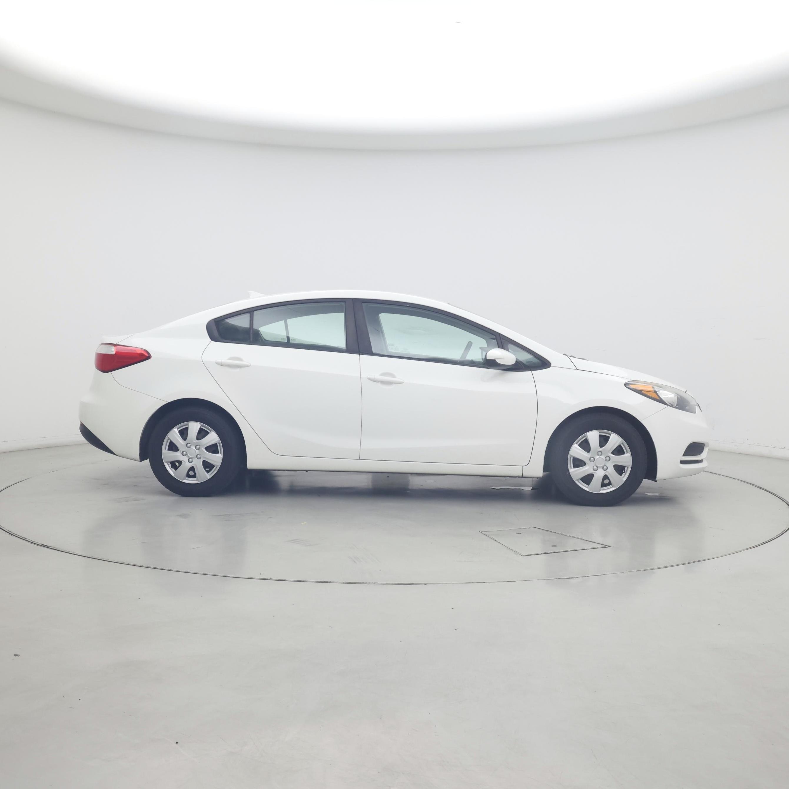 Thumbnail: 2016 Kia Forte - 7