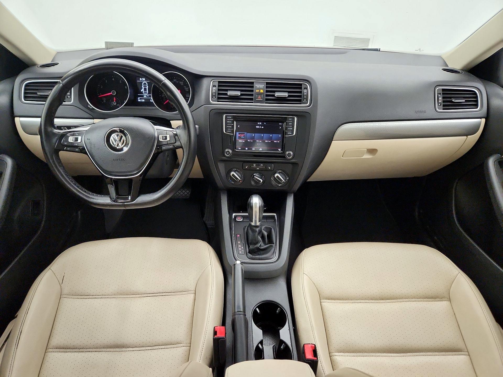 Thumbnail: 2018 Volkswagen Jetta - 9