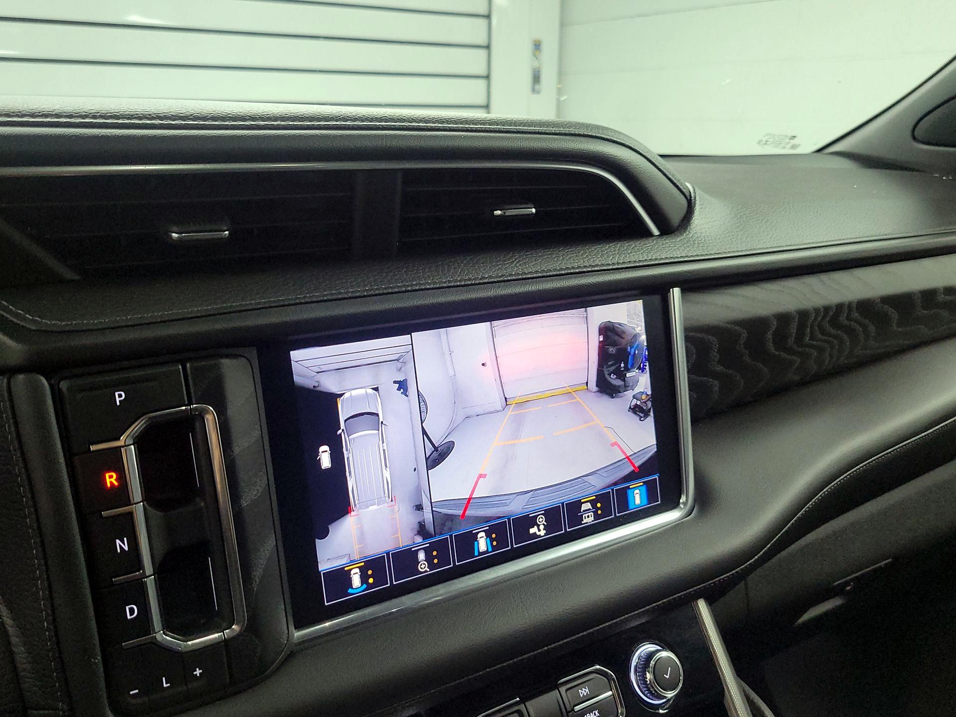 Thumbnail: 2021 GMC Yukon - 14
