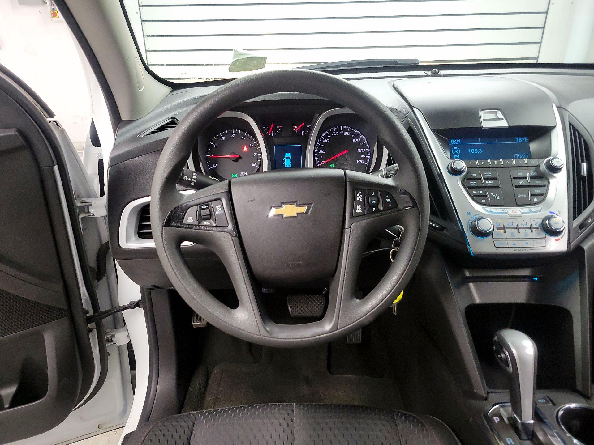 Thumbnail: 2014 Chevrolet Equinox - 10