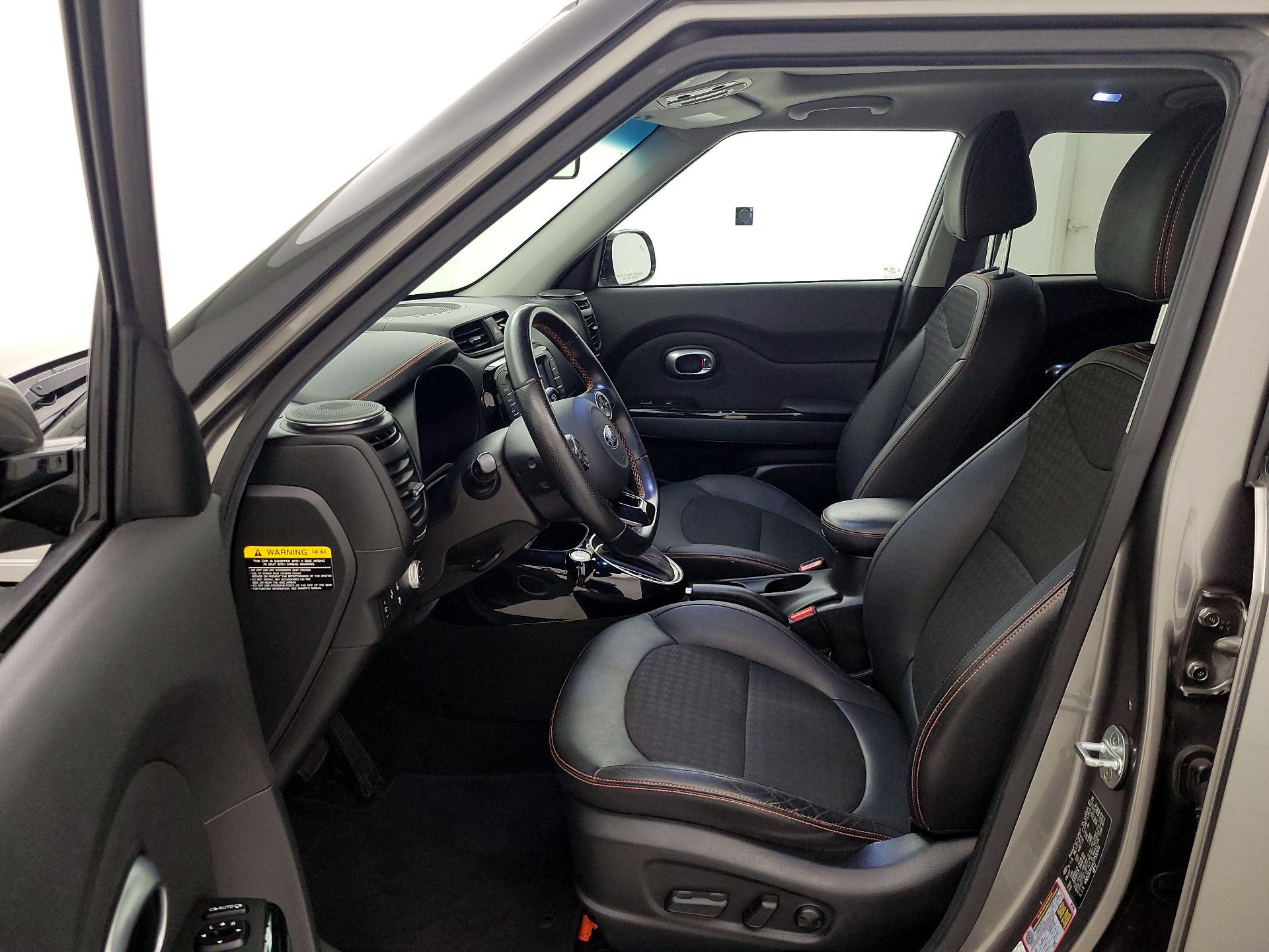 Thumbnail: 2018 Kia Soul - 11