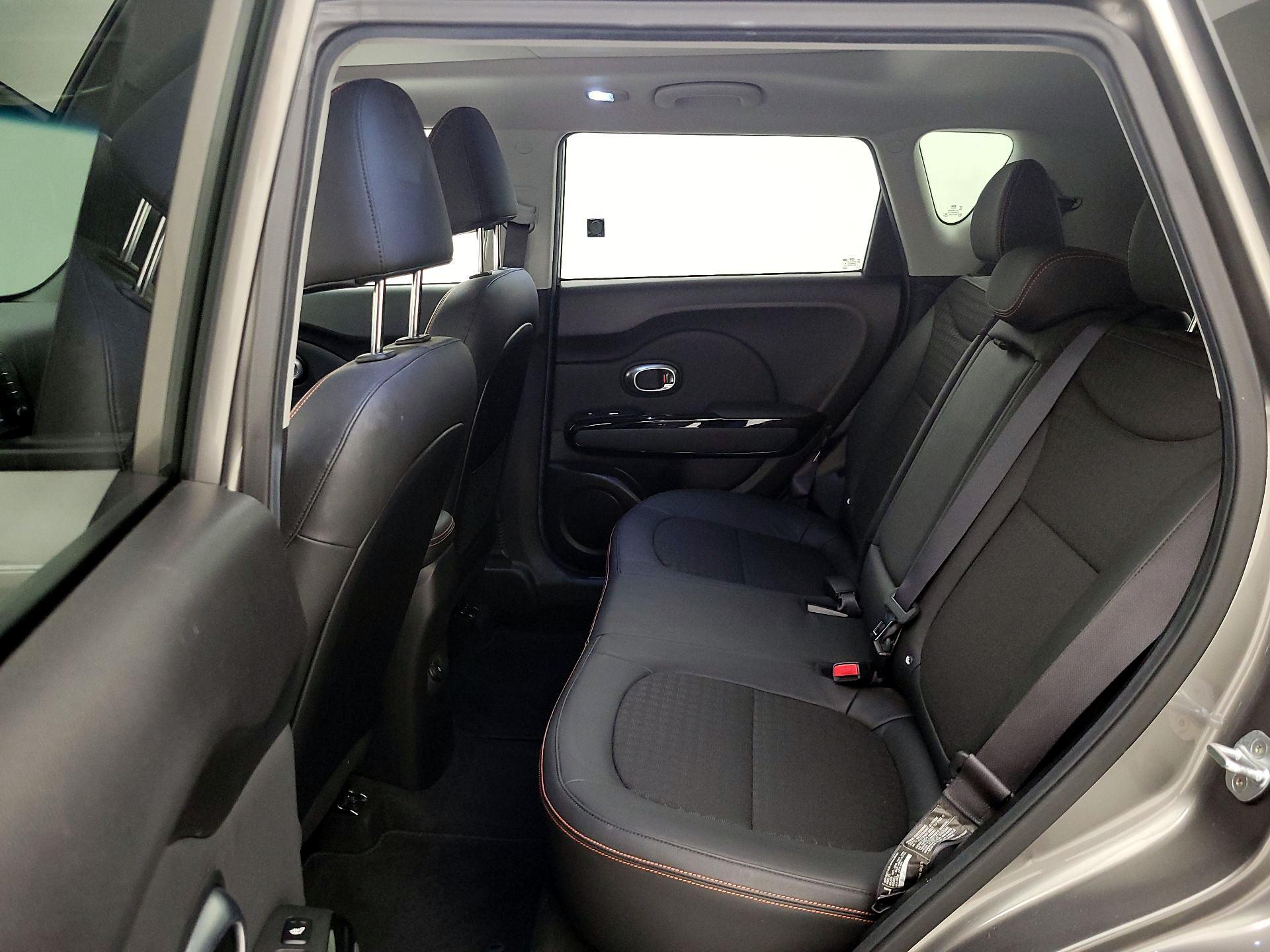 Thumbnail: 2018 Kia Soul - 20