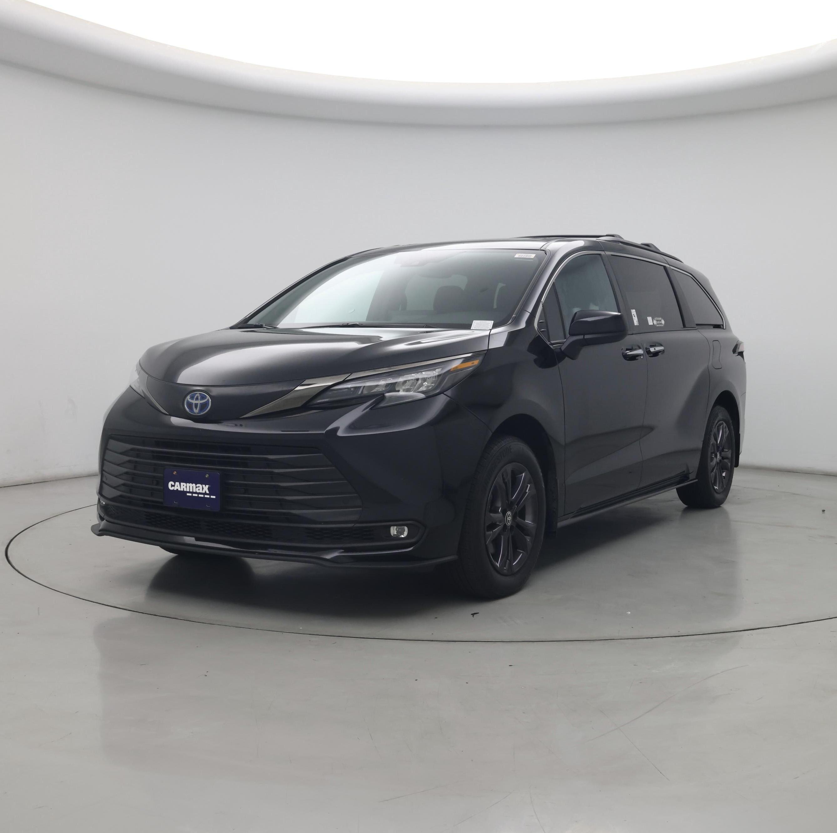 Thumbnail: 2024 Toyota Sienna - 4