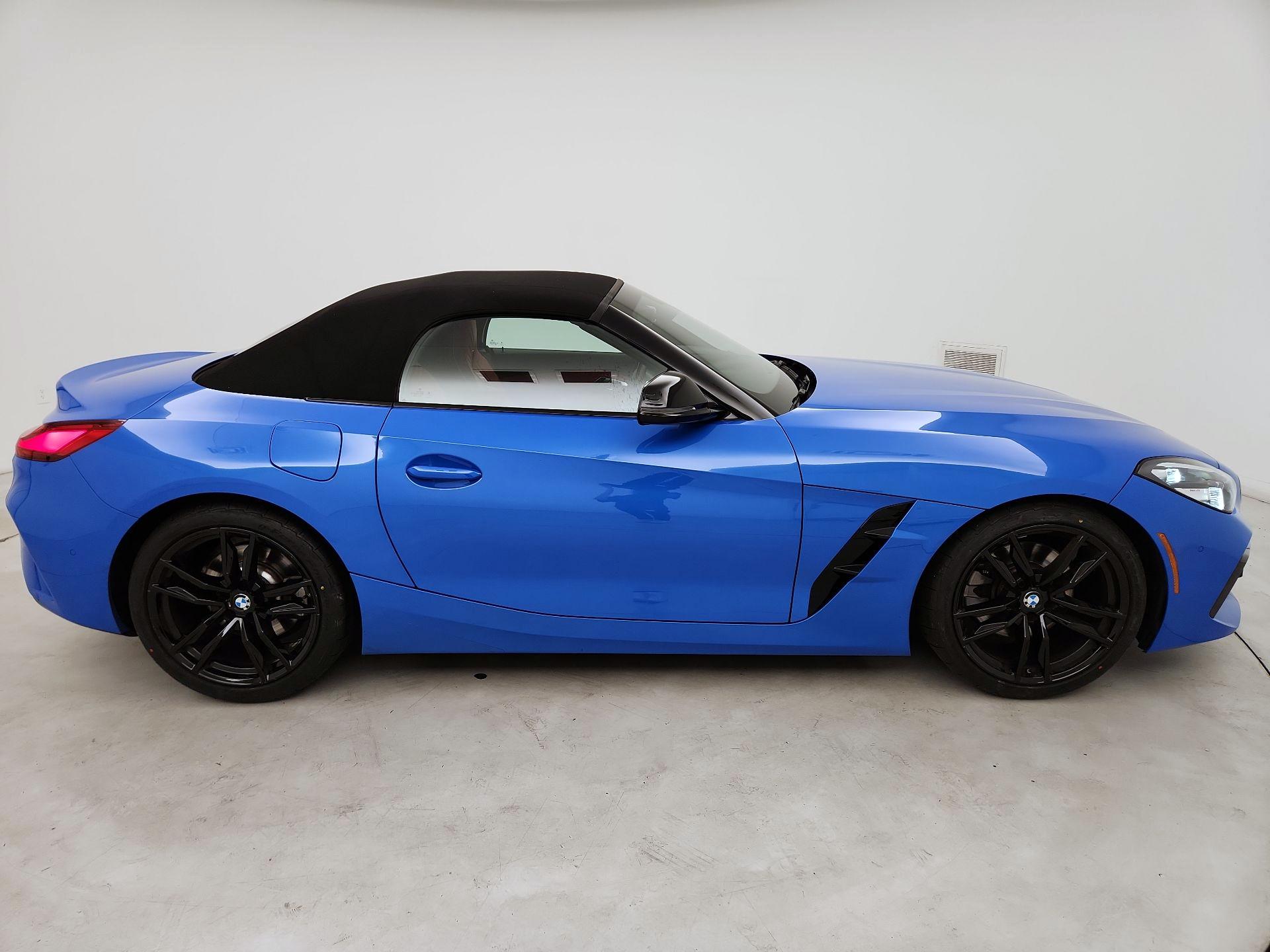 Thumbnail: 2022 BMW Z4 - 4