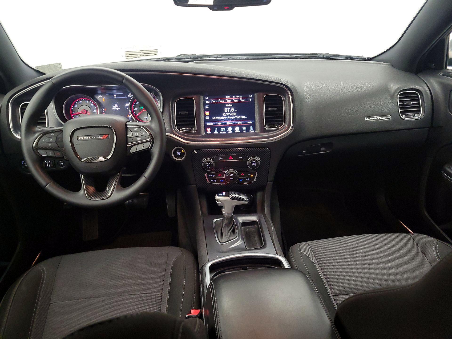 Thumbnail: 2016 Dodge Charger - 9