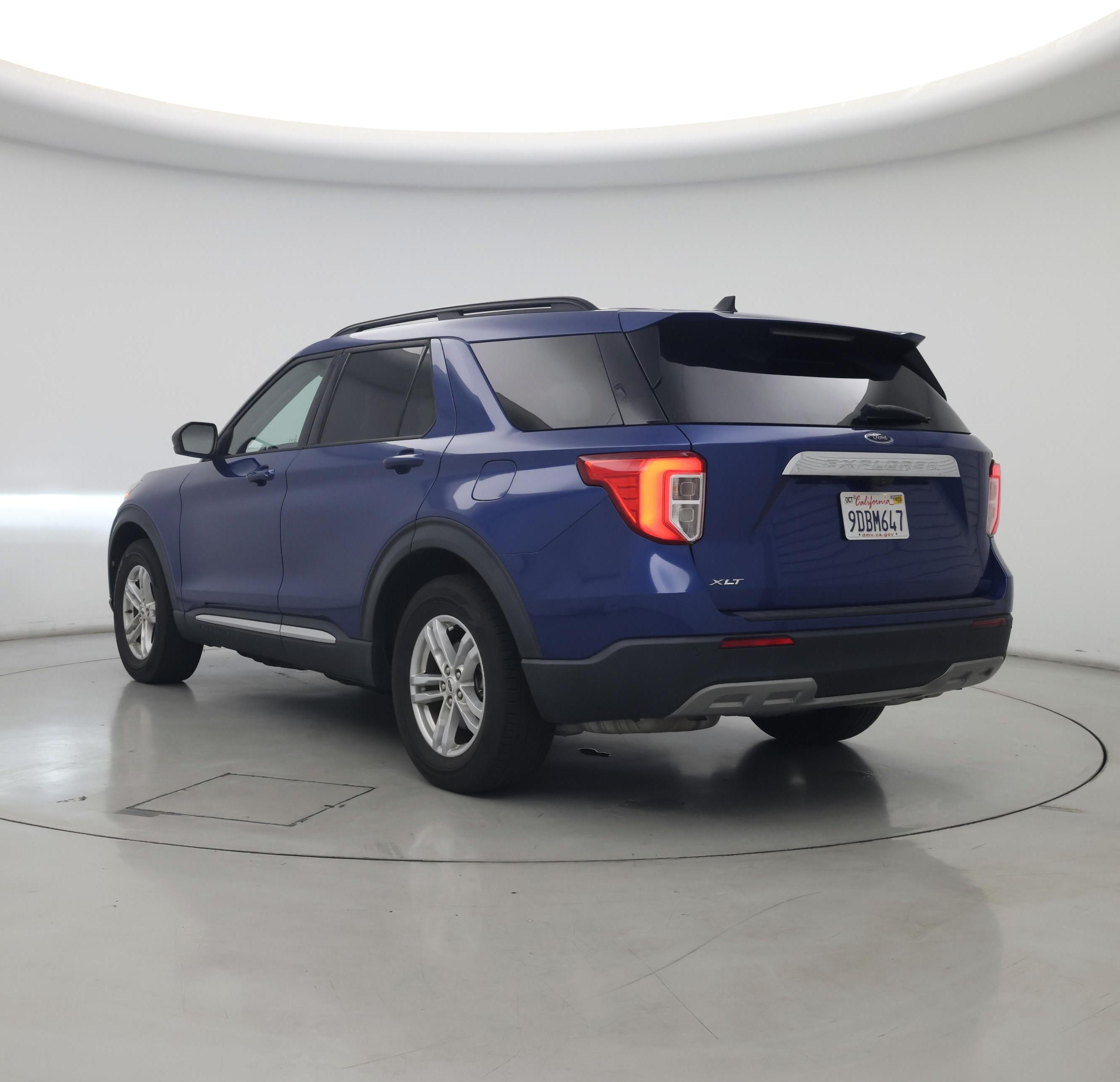 Thumbnail: 2022 Ford Explorer - 2