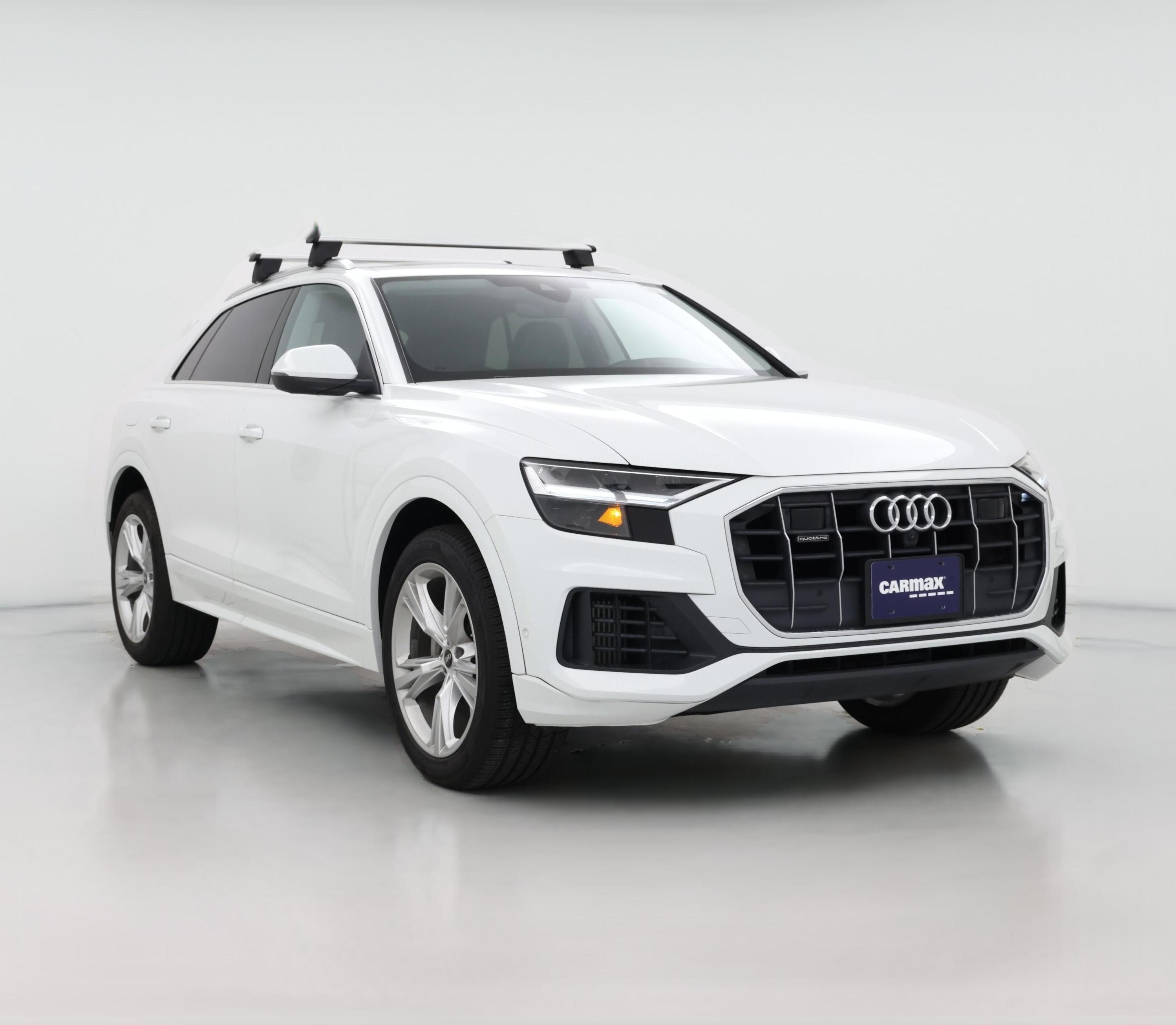 Thumbnail: 2022 Audi Q8 - 1