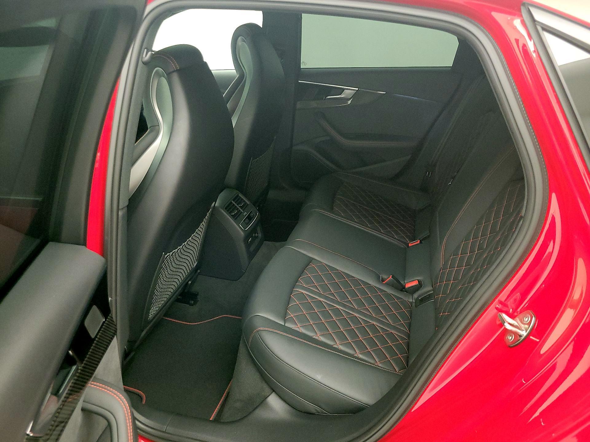 Thumbnail: 2023 Audi S4 - 19
