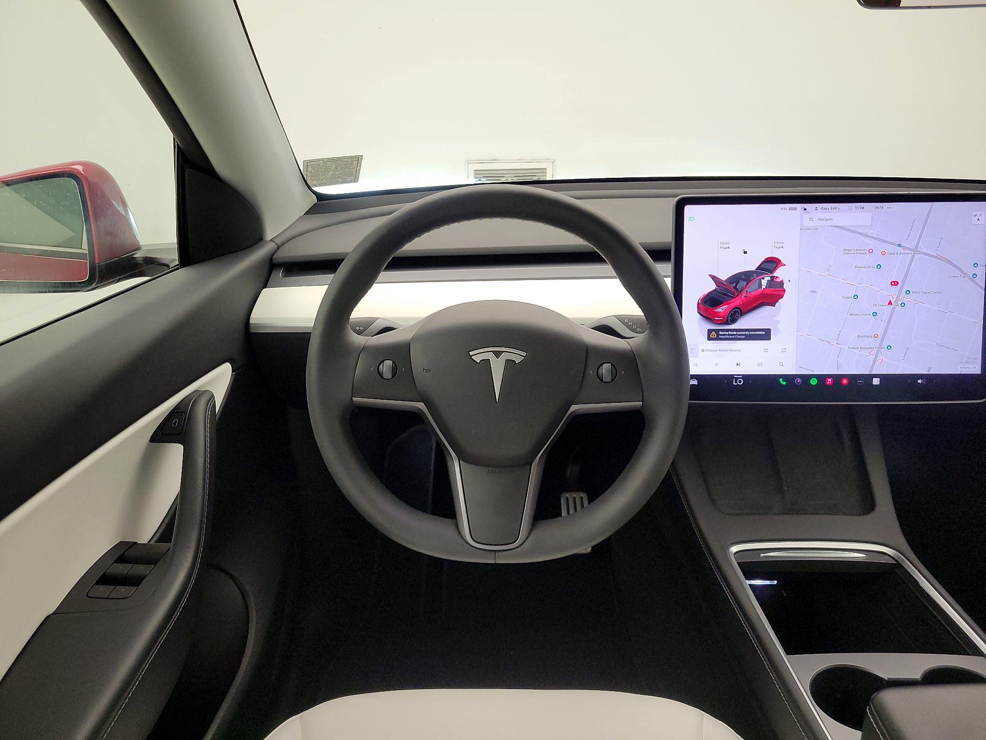 Thumbnail: 2022 Tesla Model Y - 10